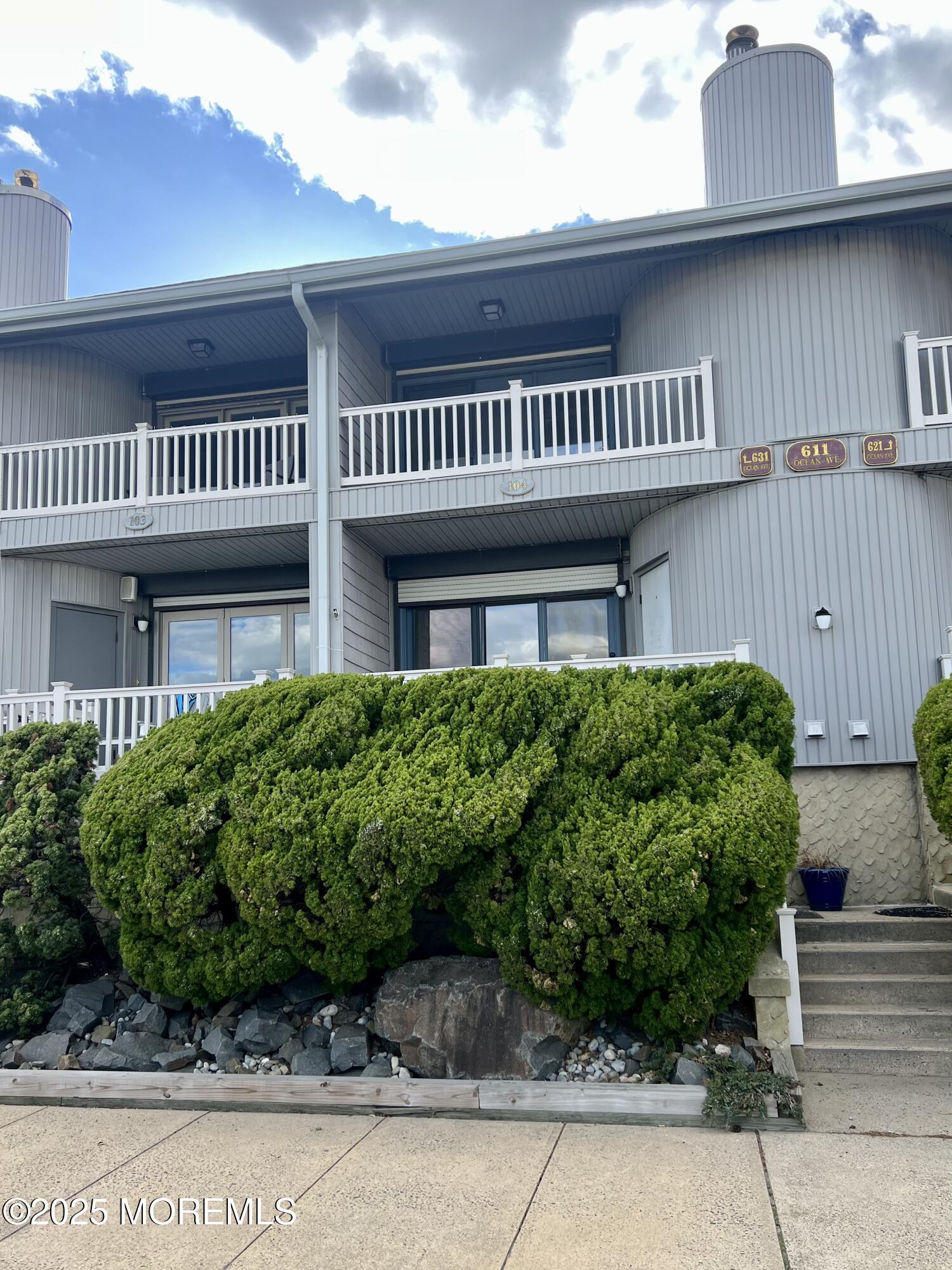 611 Ocean Avenue