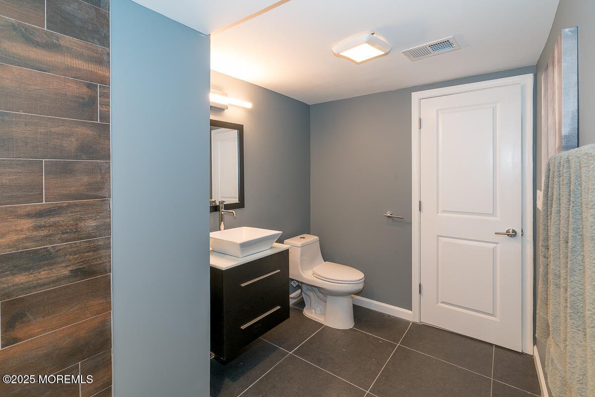 21 Wickatunk Road, Manalapan, New Jersey image 15