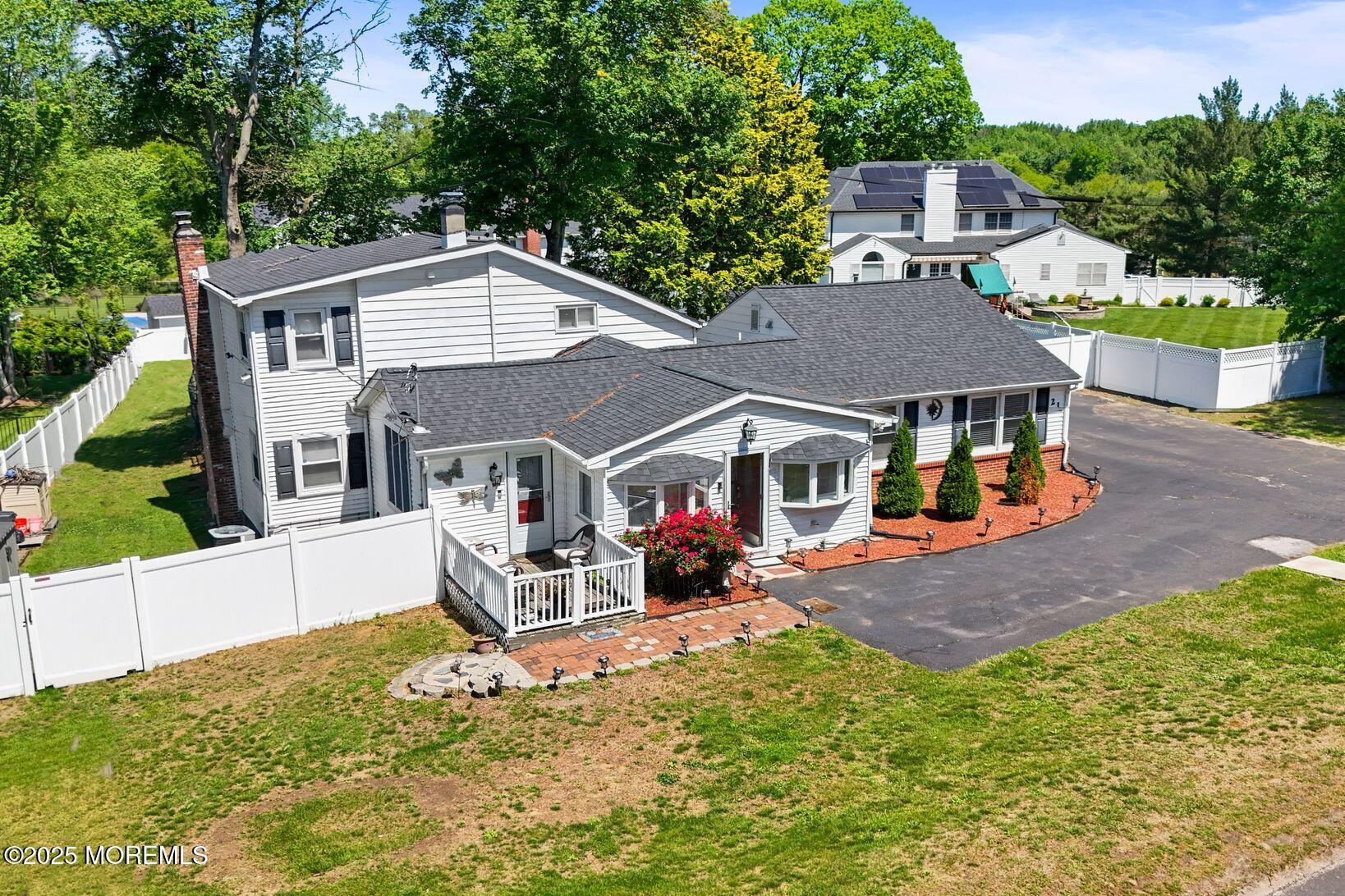 21 Wickatunk Road, Manalapan, New Jersey image 43