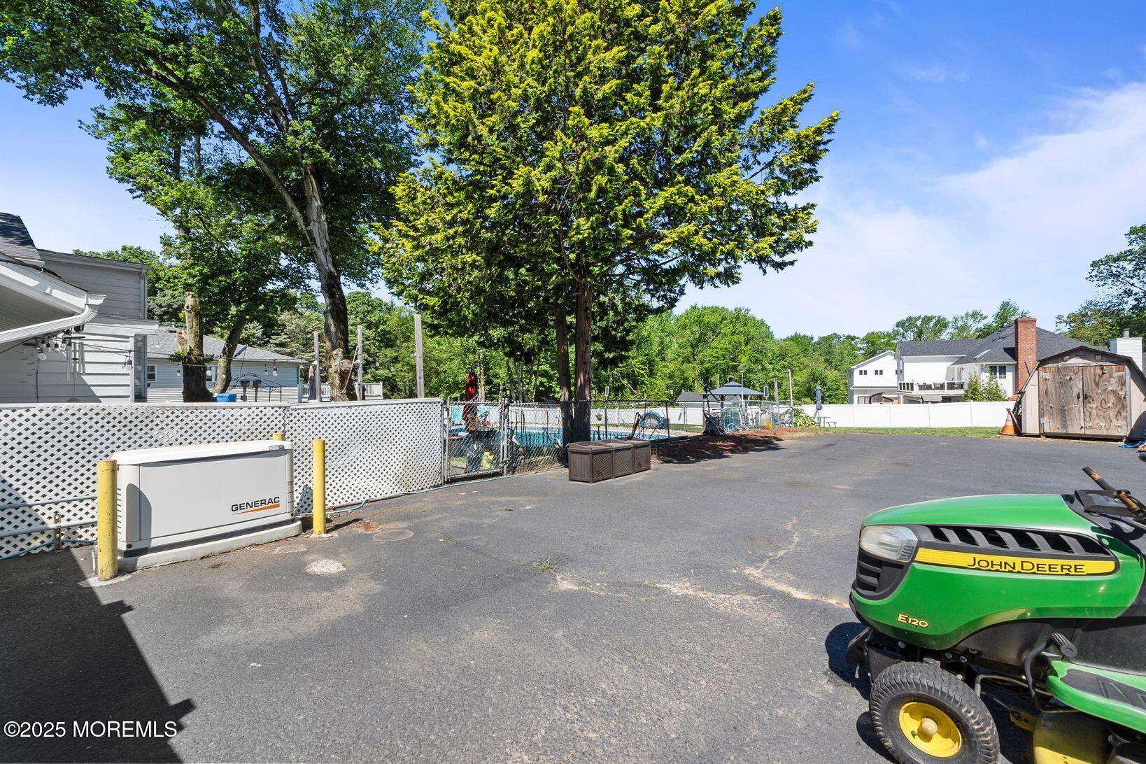 21 Wickatunk Road, Manalapan, New Jersey image 38