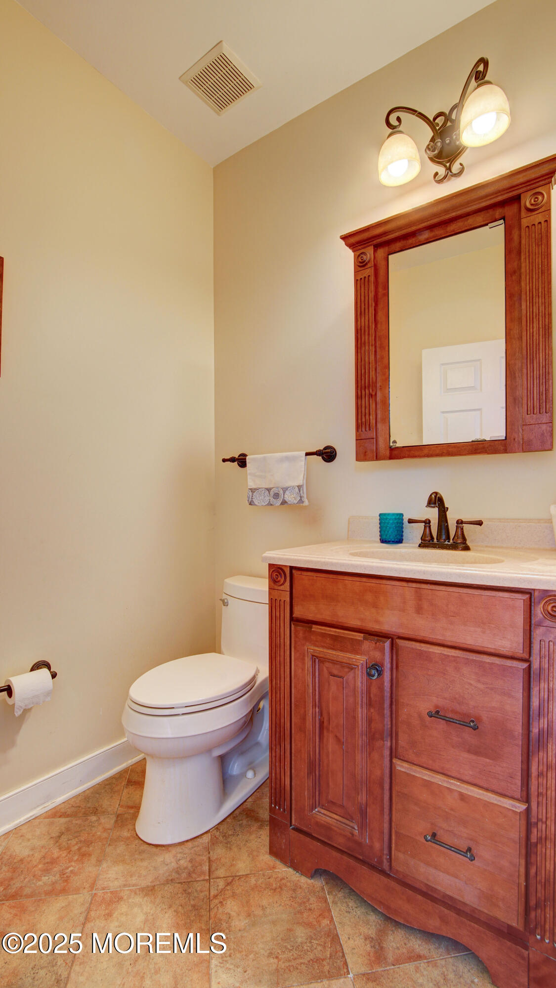 154 Serpentine Drive, Morganville, New Jersey image 15