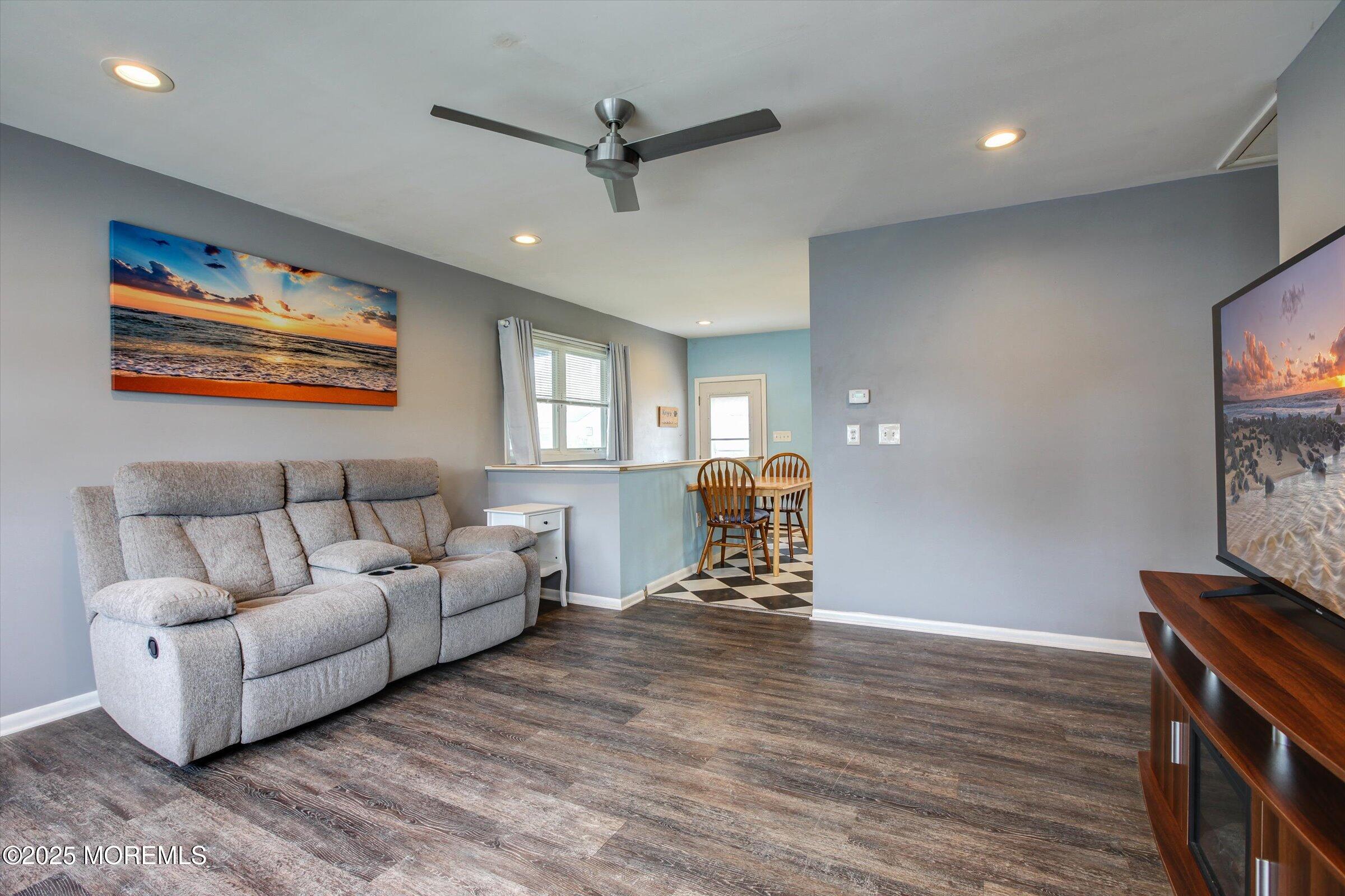 206 Arlington Avenue, Union Beach, New Jersey image 8