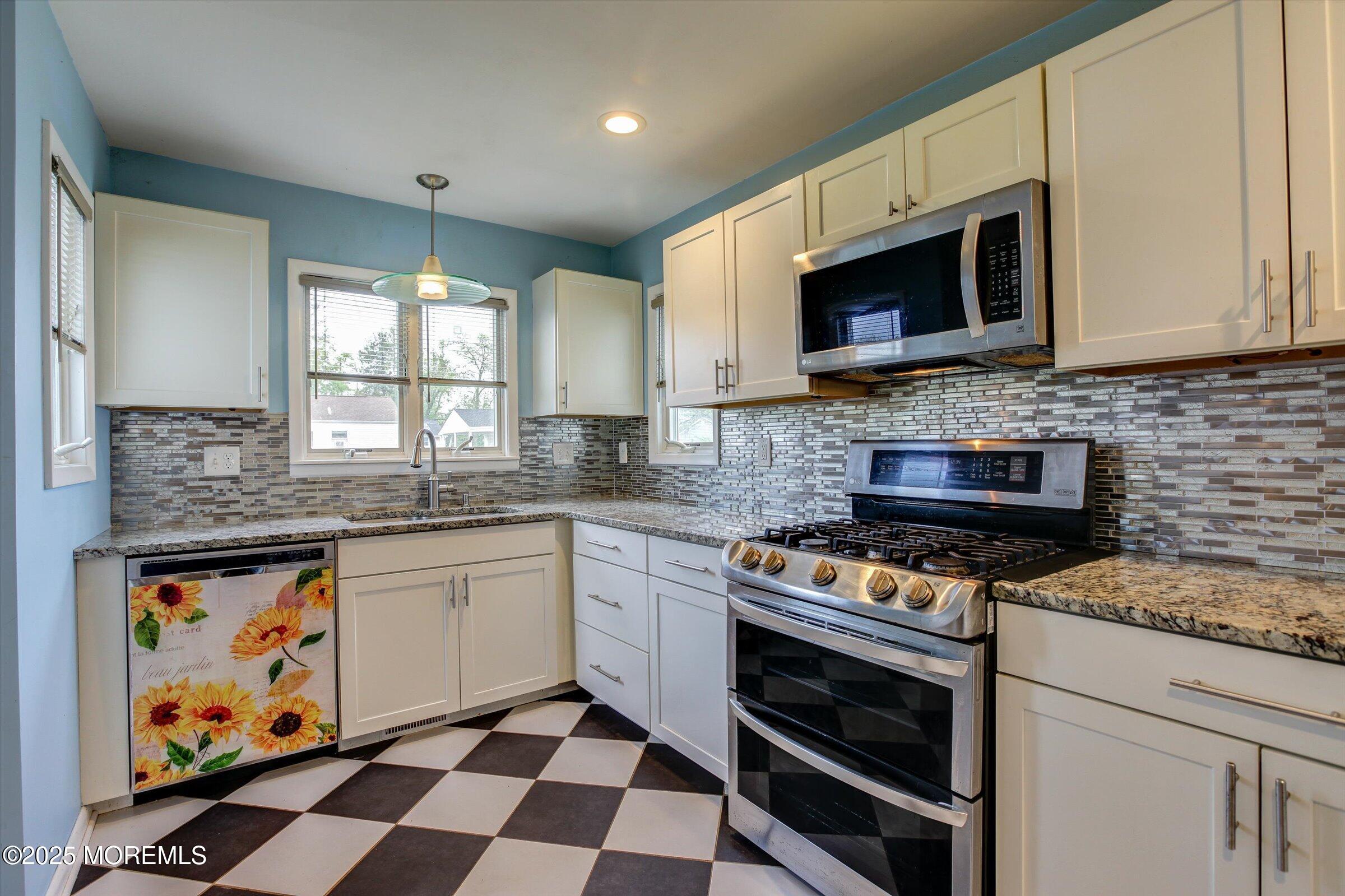 206 Arlington Avenue, Union Beach, New Jersey image 15