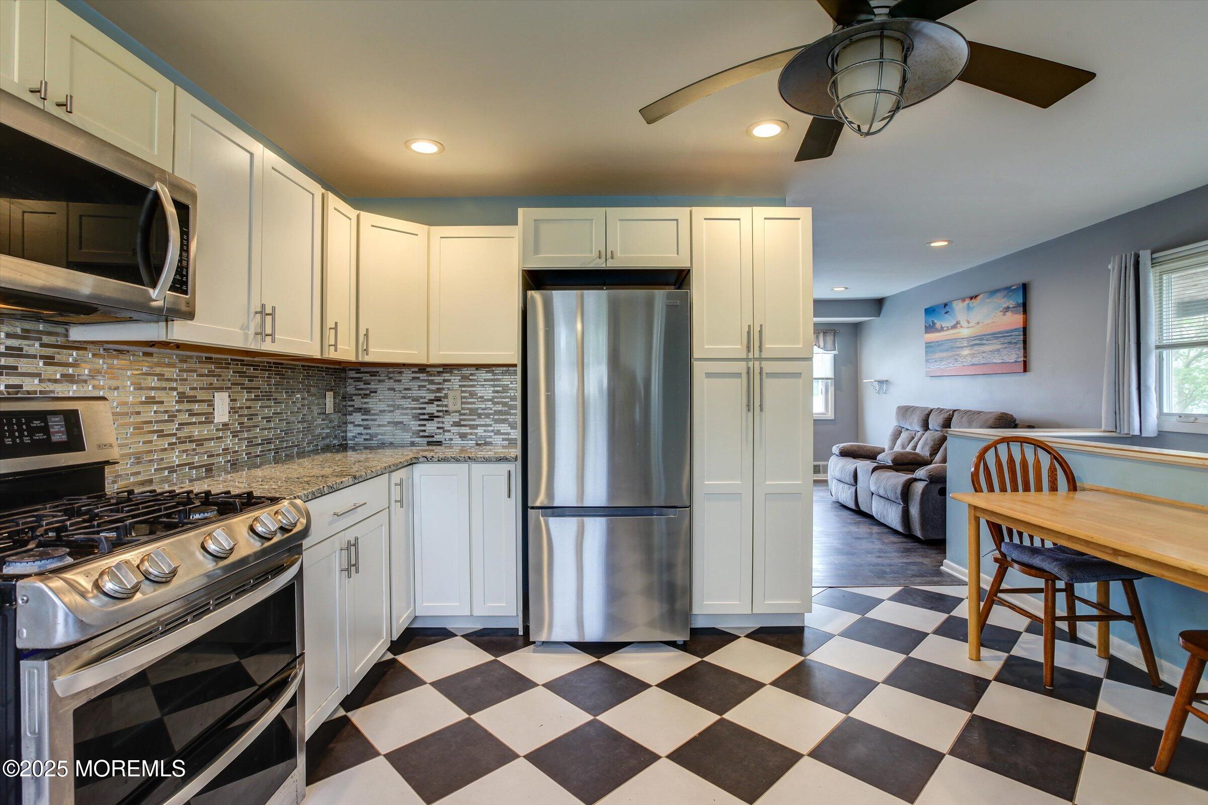 206 Arlington Avenue, Union Beach, New Jersey image 16