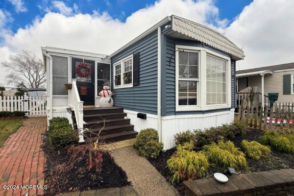 59 Bayshore Mobile Mnr, Hazlet, New Jersey image 1