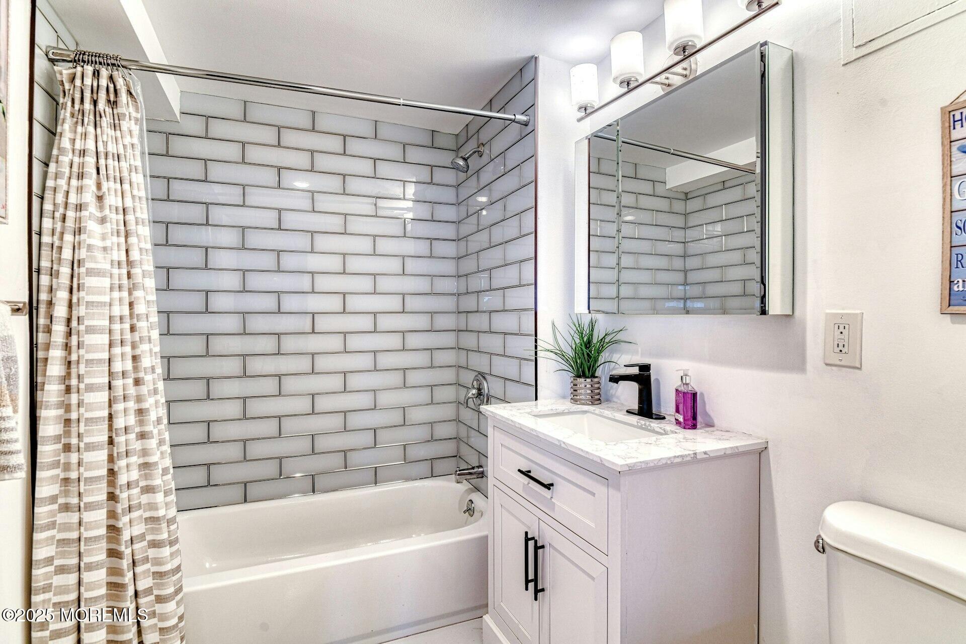 45 Ocean Avenue #2E, Monmouth Beach, New Jersey image 17