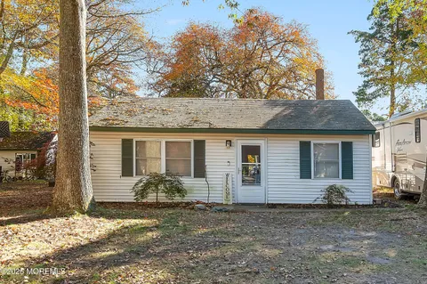 605 Sinclair Avenue, Lanoka Harbor, NJ 08734 - #: 22533027