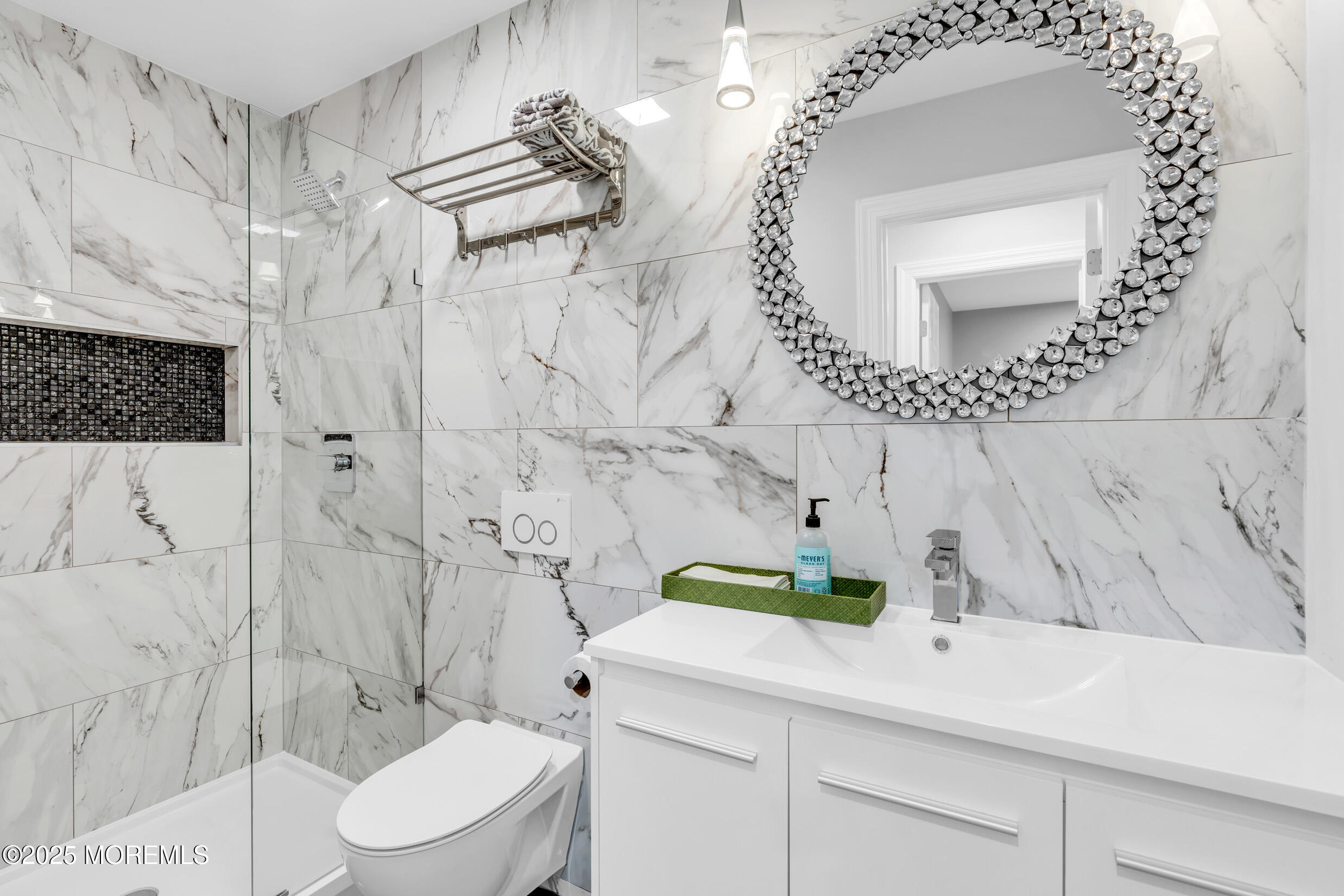 317 St Thomas Drive, Toms River, New Jersey image 24