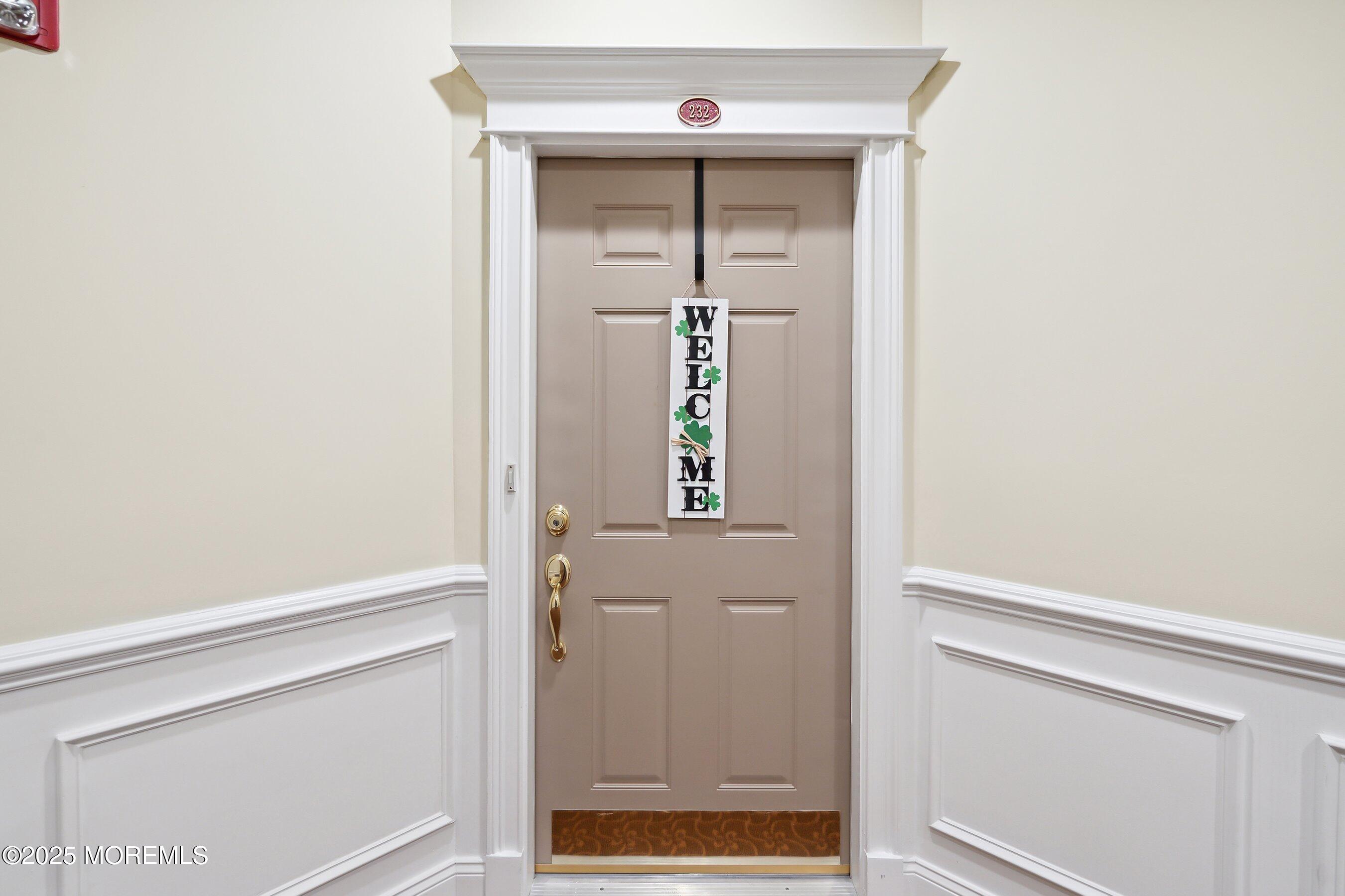 232 Sophee Lane, Lakewood, New Jersey image 9