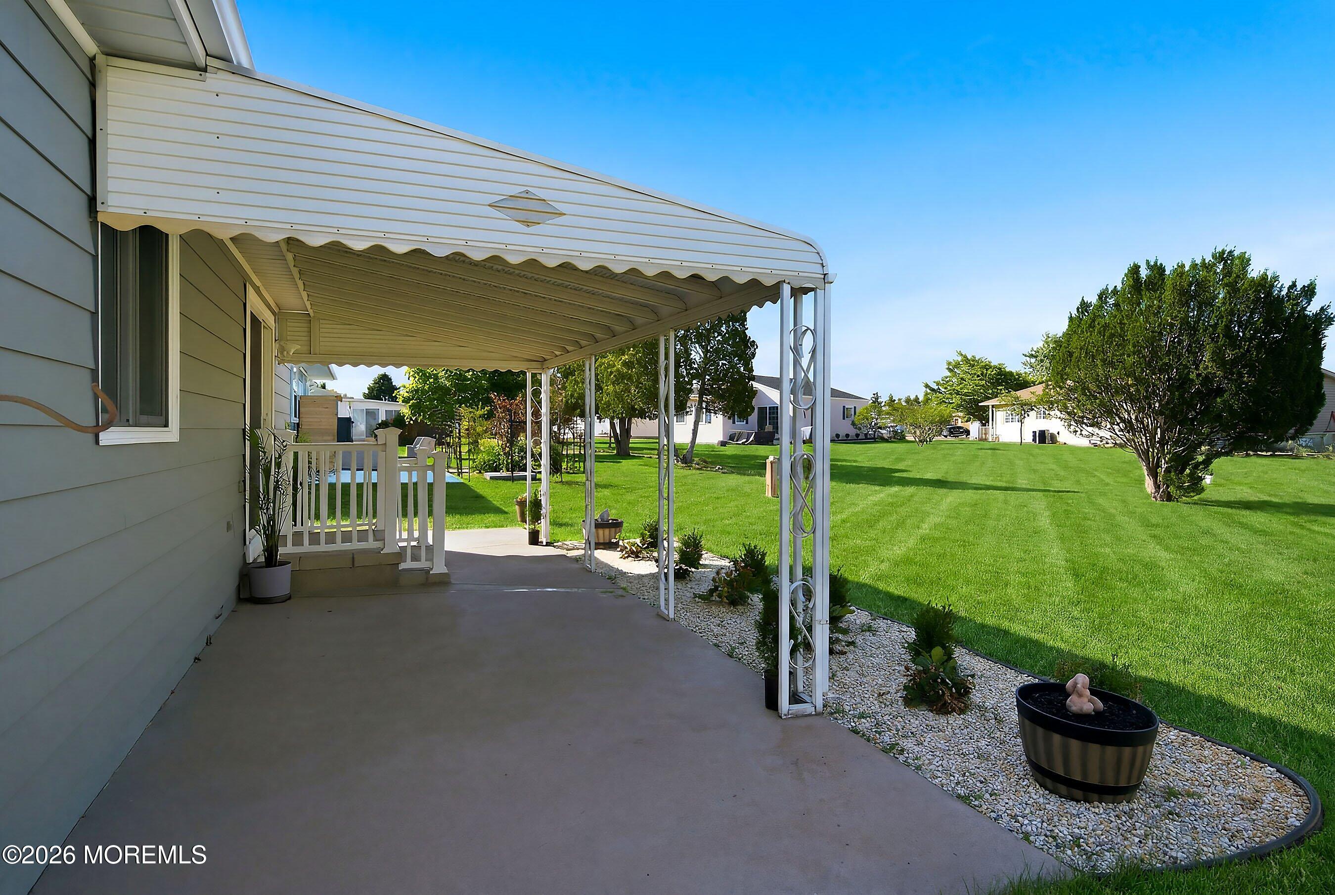 205 Bonaire Drive
