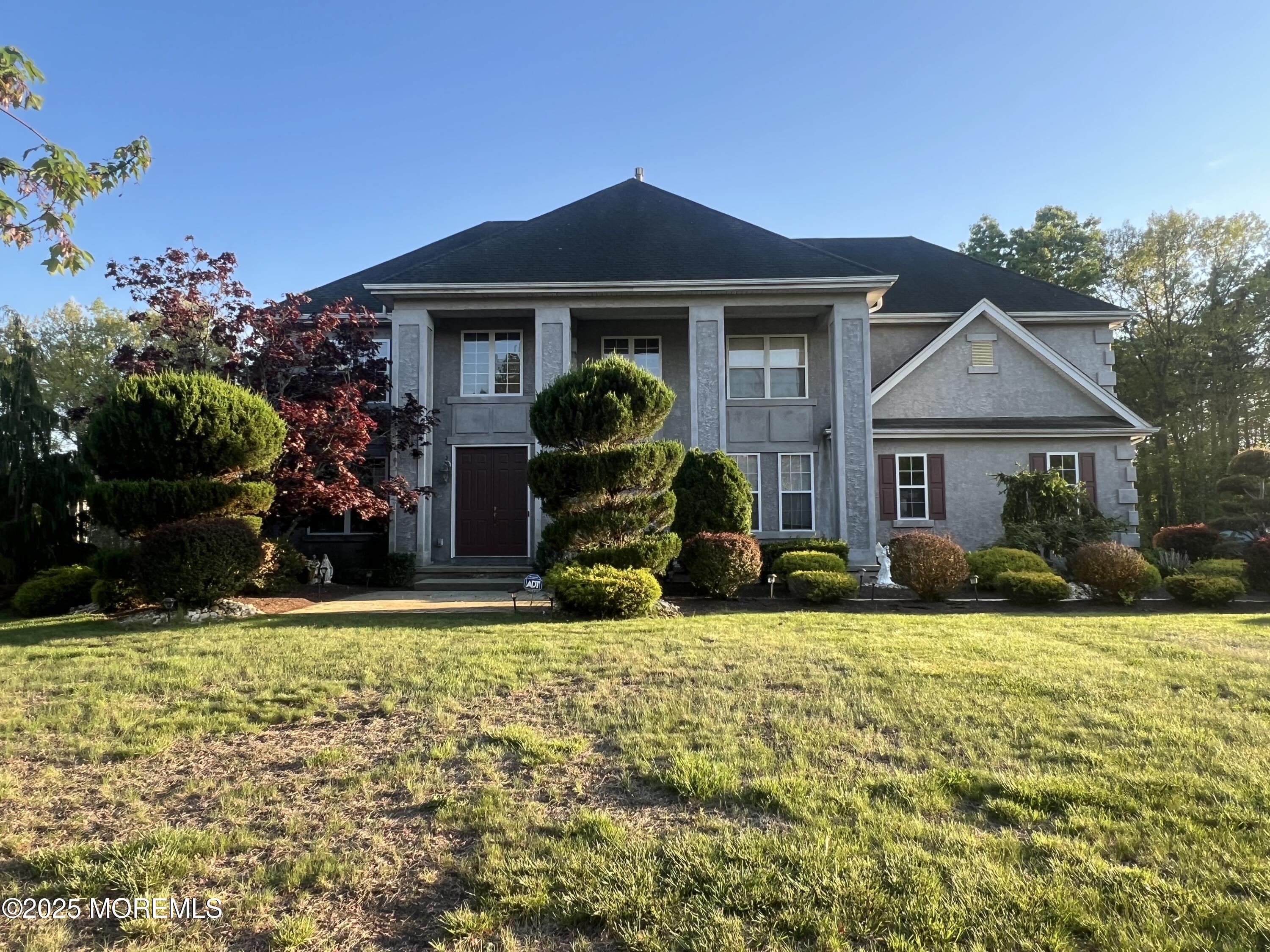 27 Stonehenge Court, Jackson, New Jersey image 1