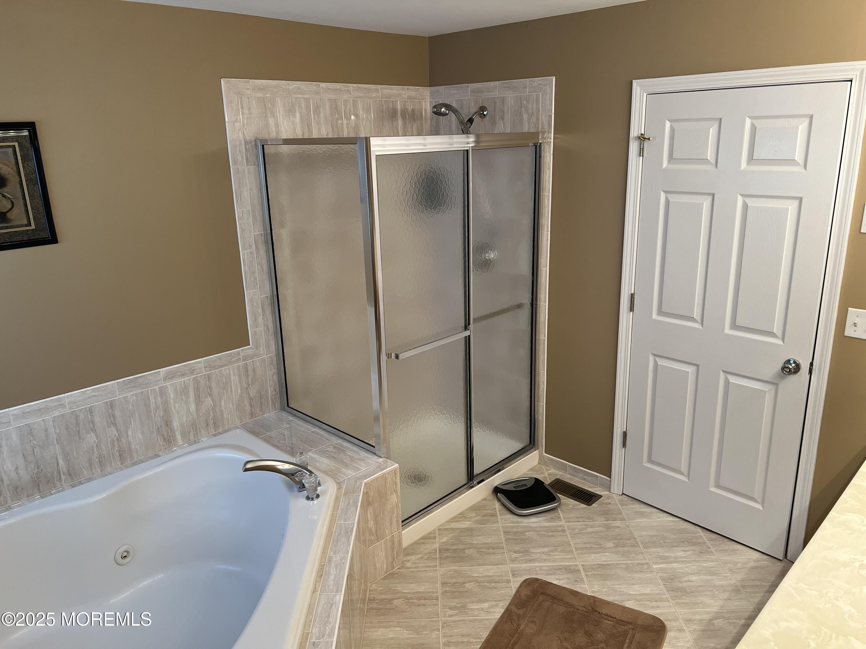 27 Stonehenge Court, Jackson, New Jersey image 21