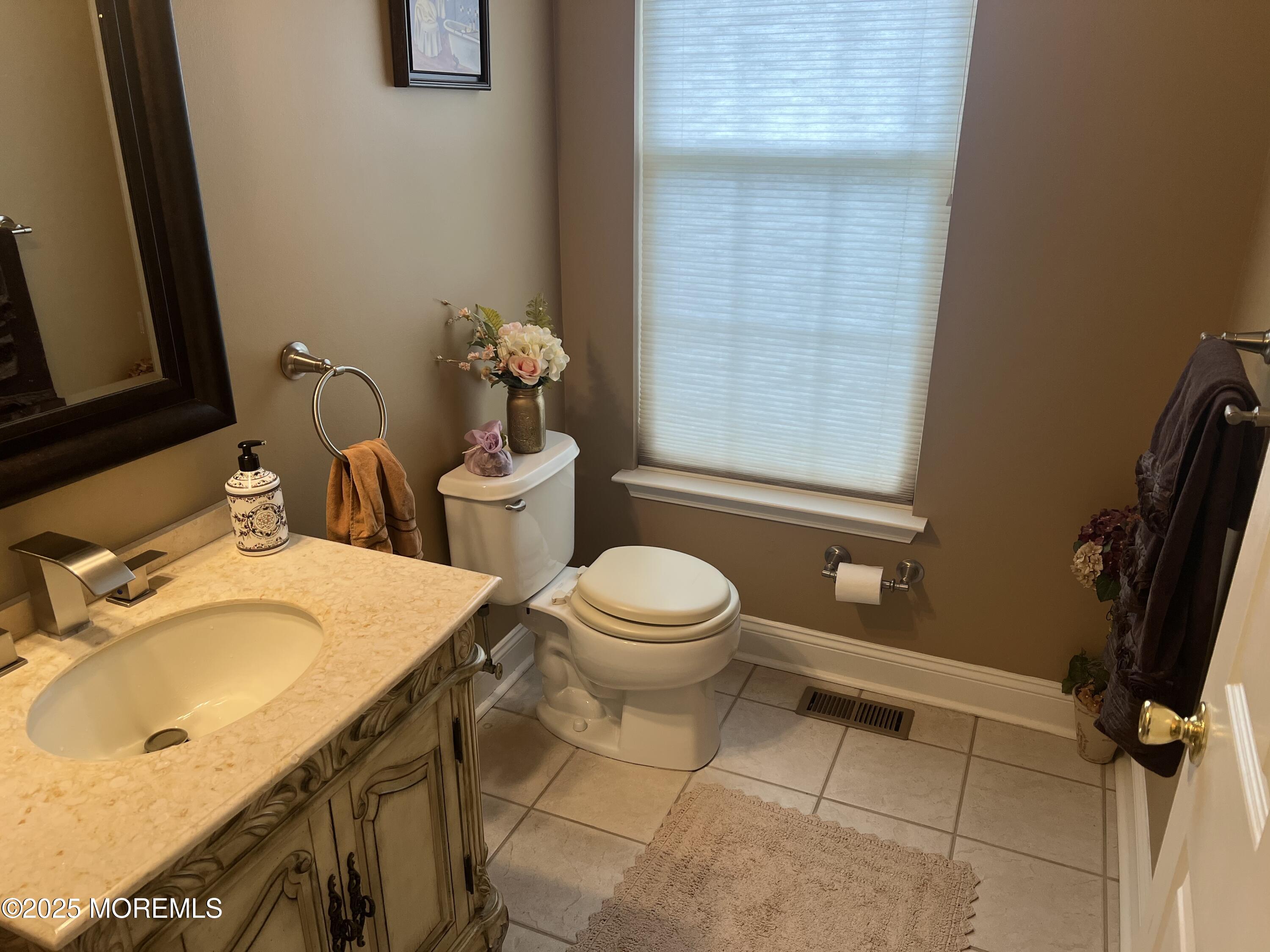 27 Stonehenge Court, Jackson, New Jersey image 16