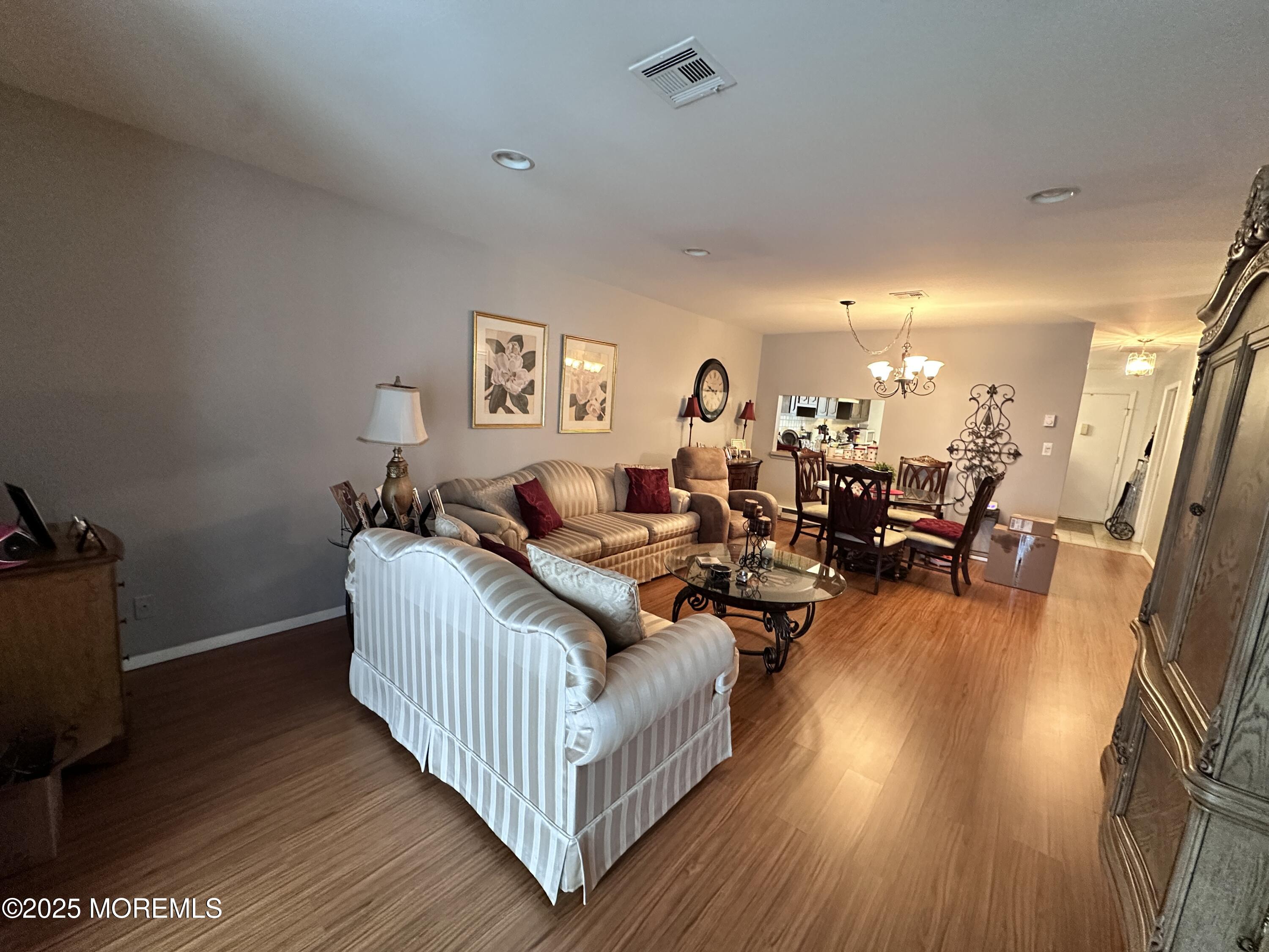 232 Medford Court #B, Manalapan, New Jersey image 7