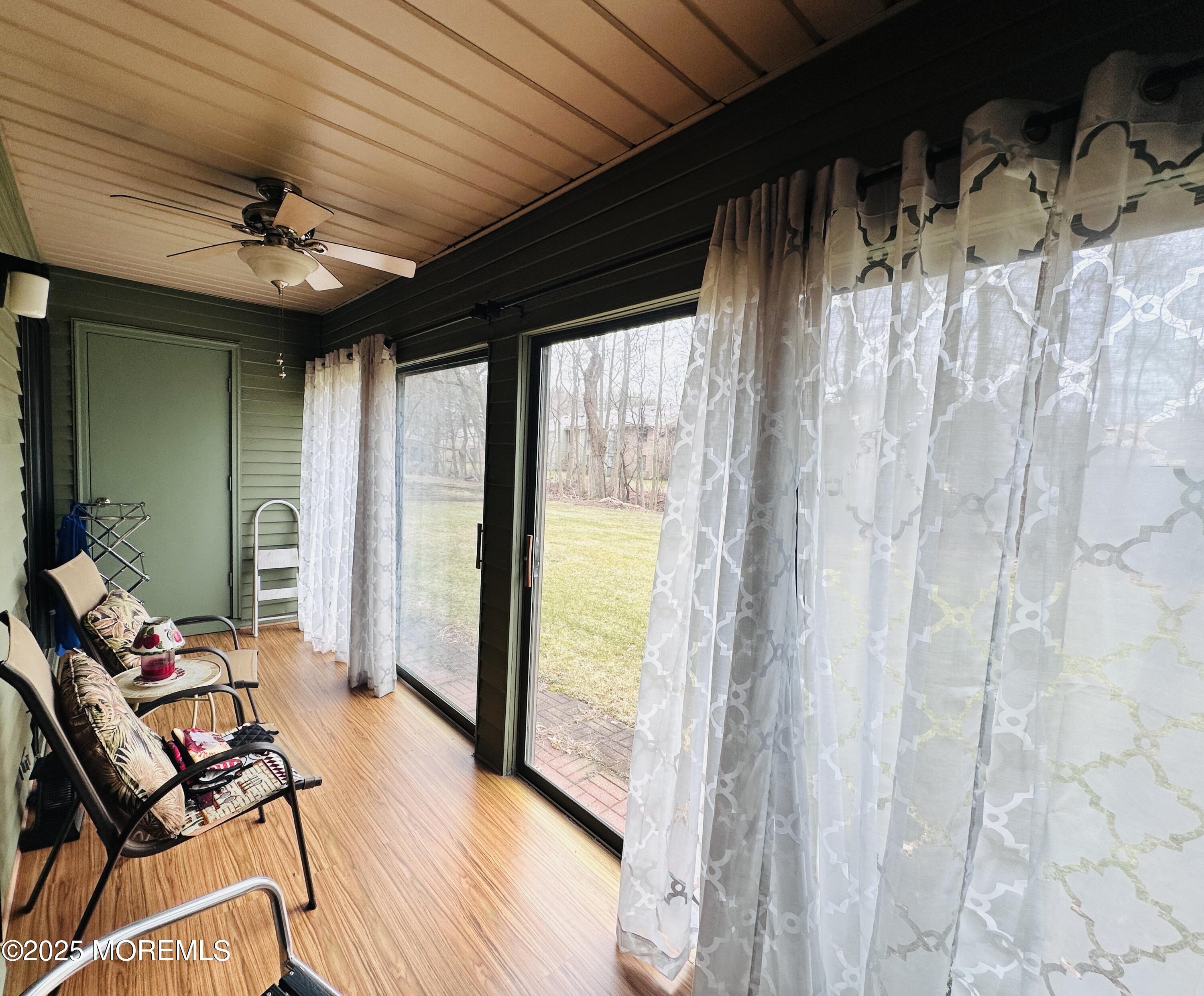 232 Medford Court #B, Manalapan, New Jersey image 14