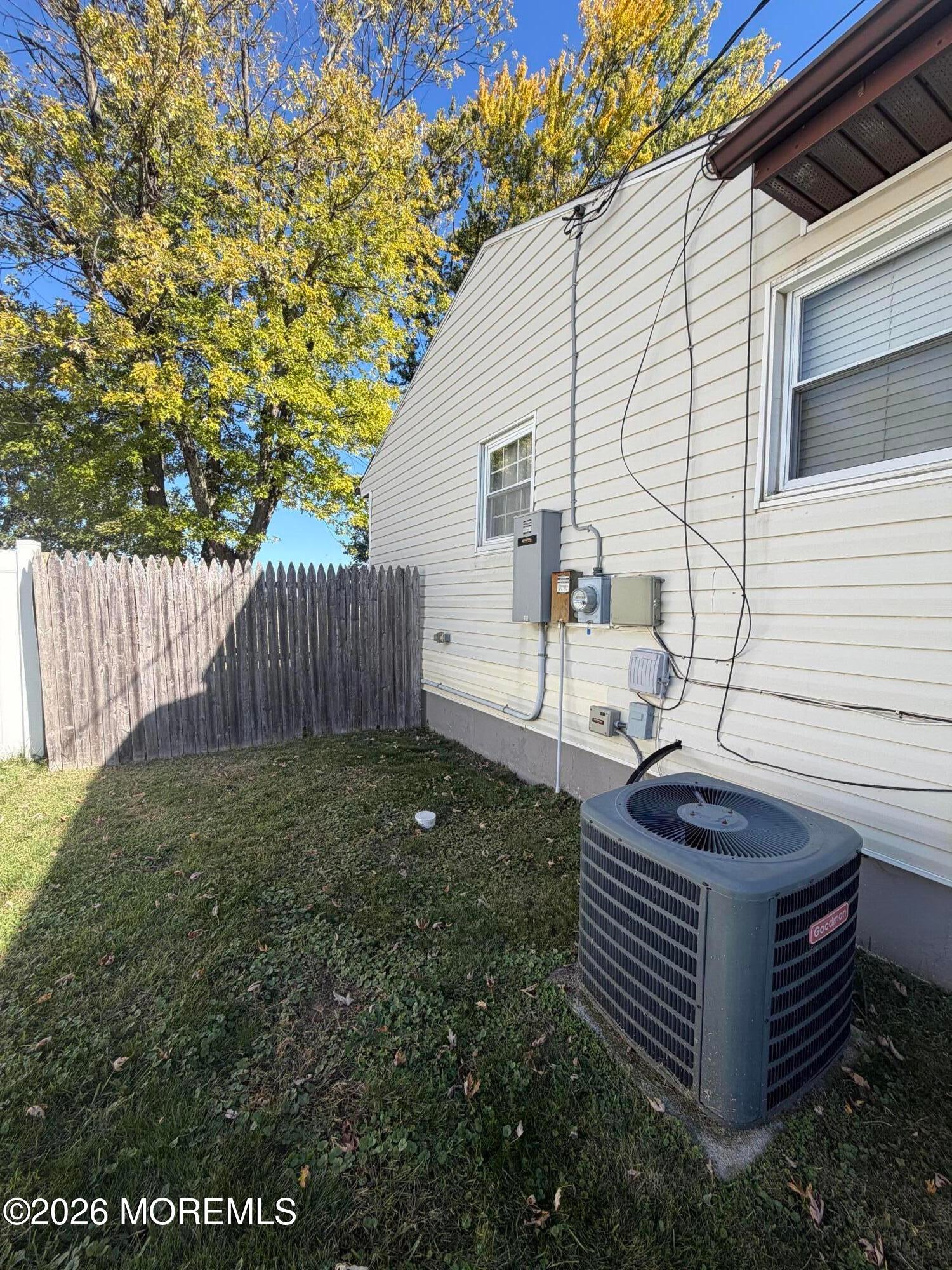 2 Knoll Terrace