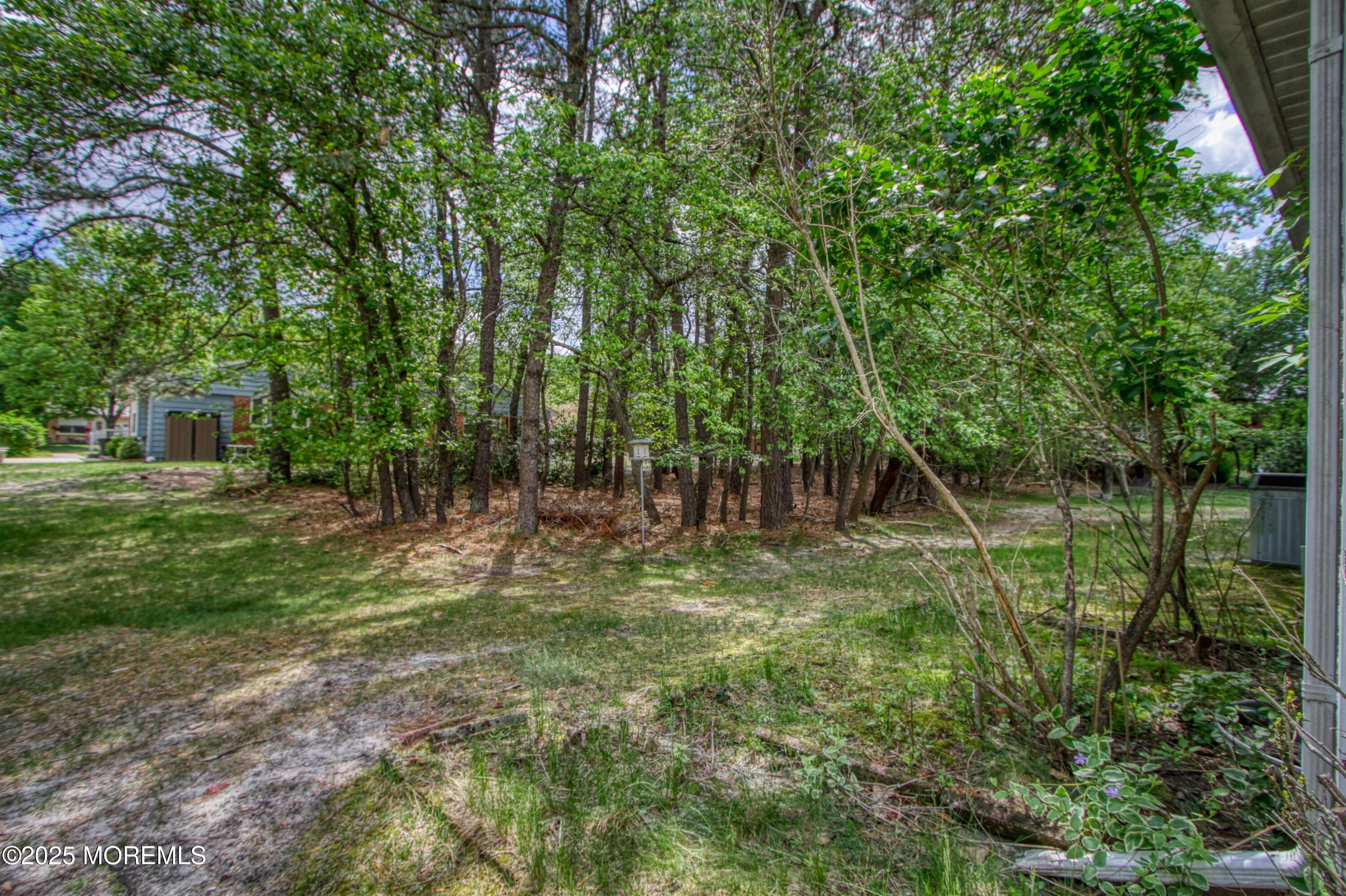 18 Moccasin Drive #D, Whiting, New Jersey image 14