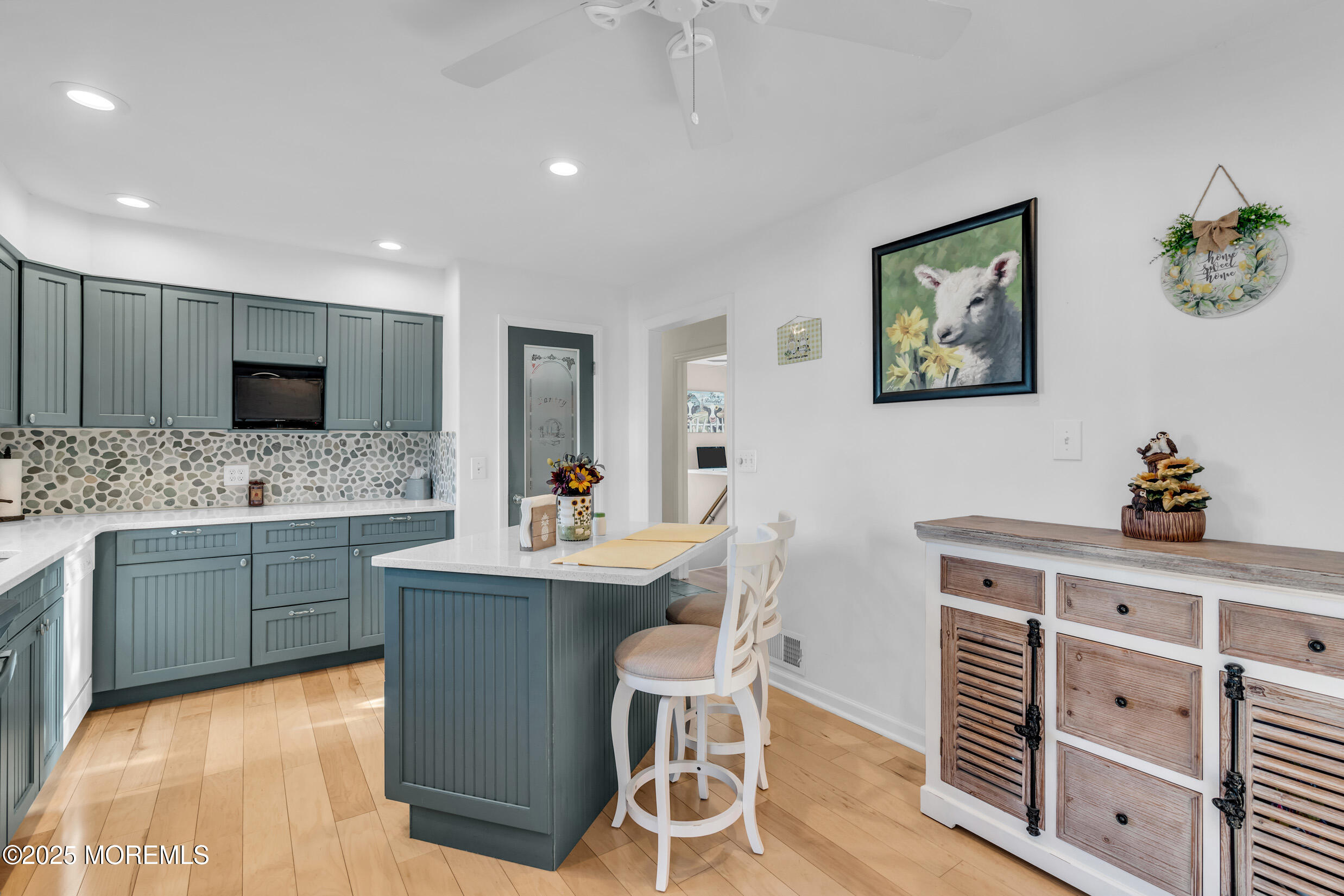 216 Georges Road, Brick, New Jersey image 13
