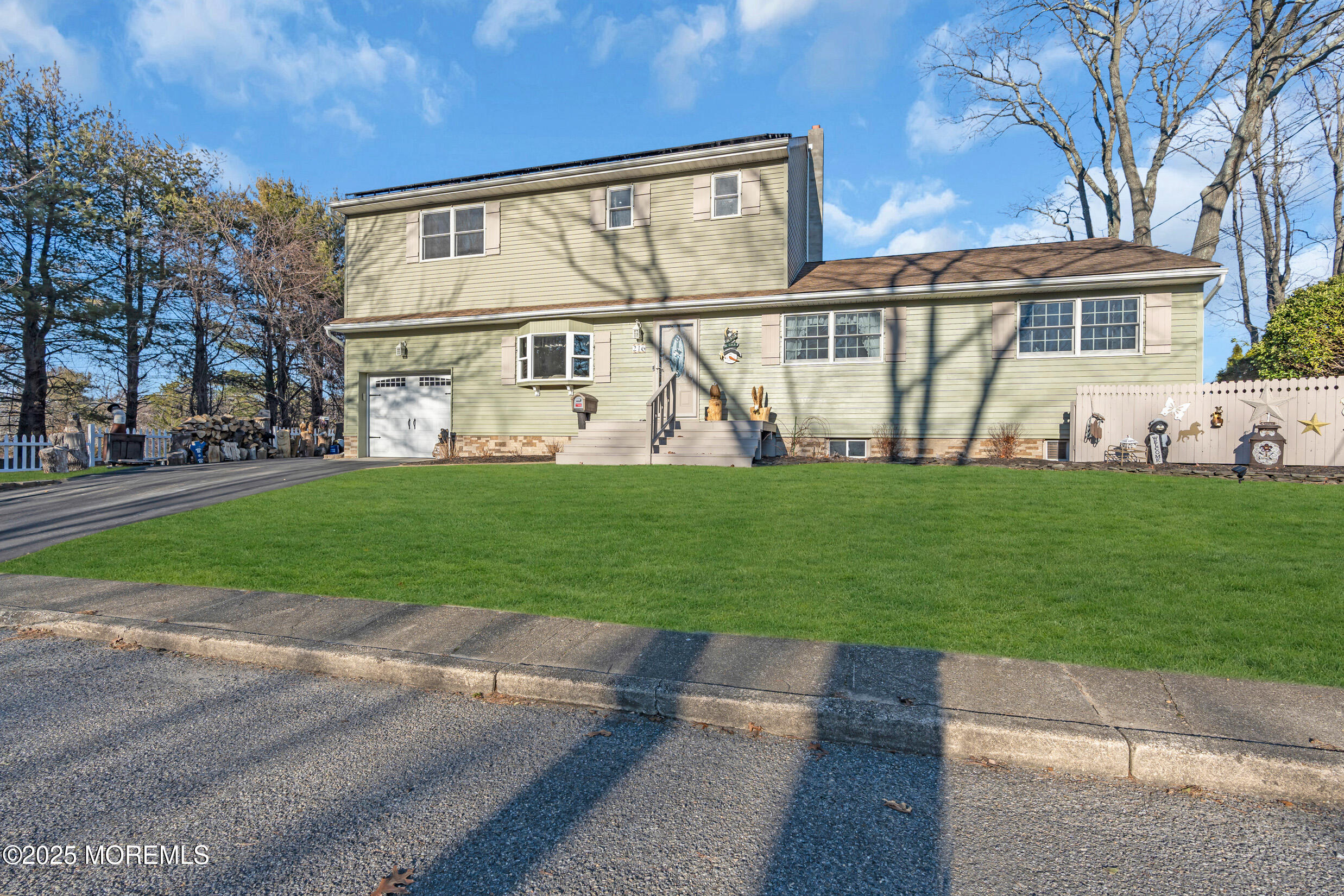 216 Georges Road, Brick, New Jersey image 5