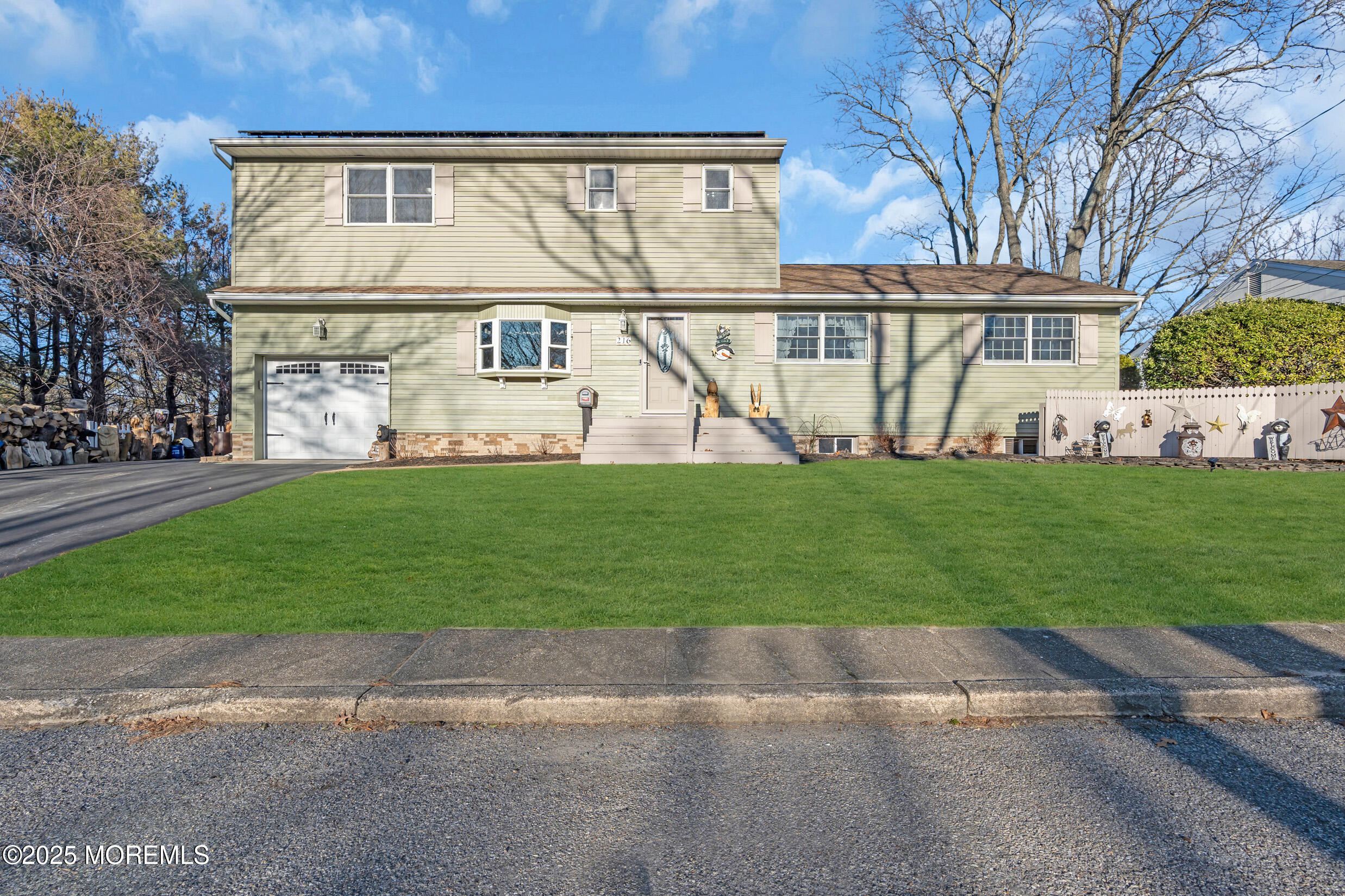 216 Georges Road, Brick, New Jersey image 4