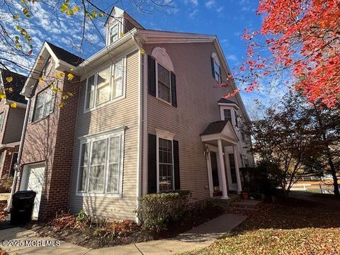 76 Ironwood Court Middletown NJ 07748