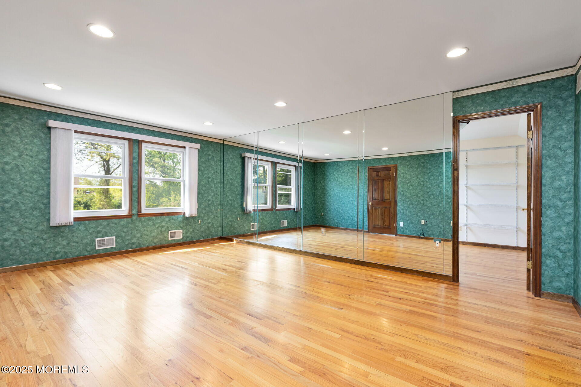11 Woodhollow Drive, Holmdel, New Jersey image 28