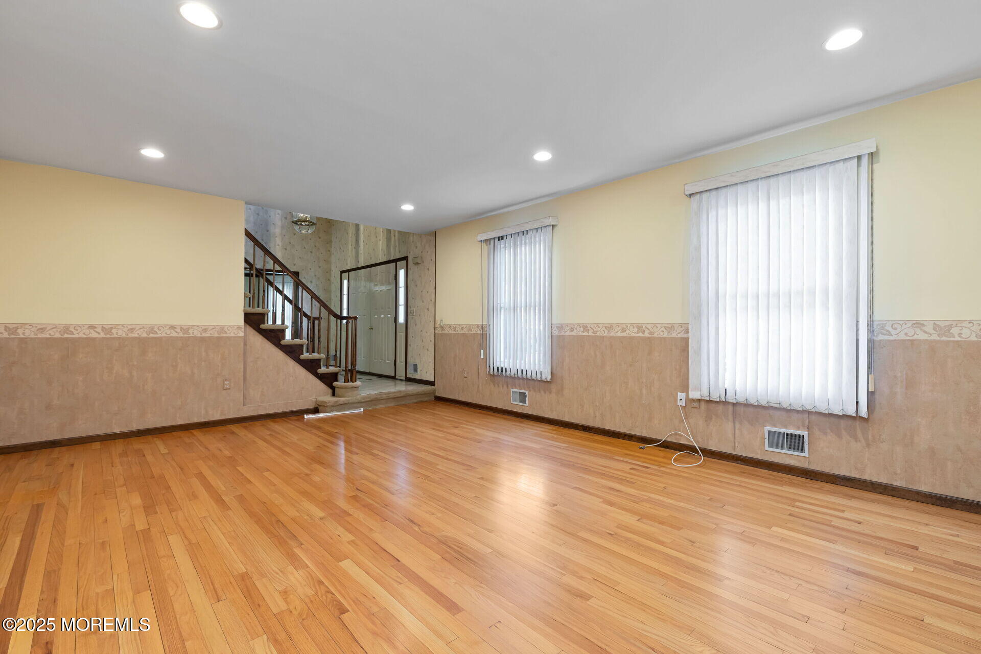 11 Woodhollow Drive, Holmdel, New Jersey image 15
