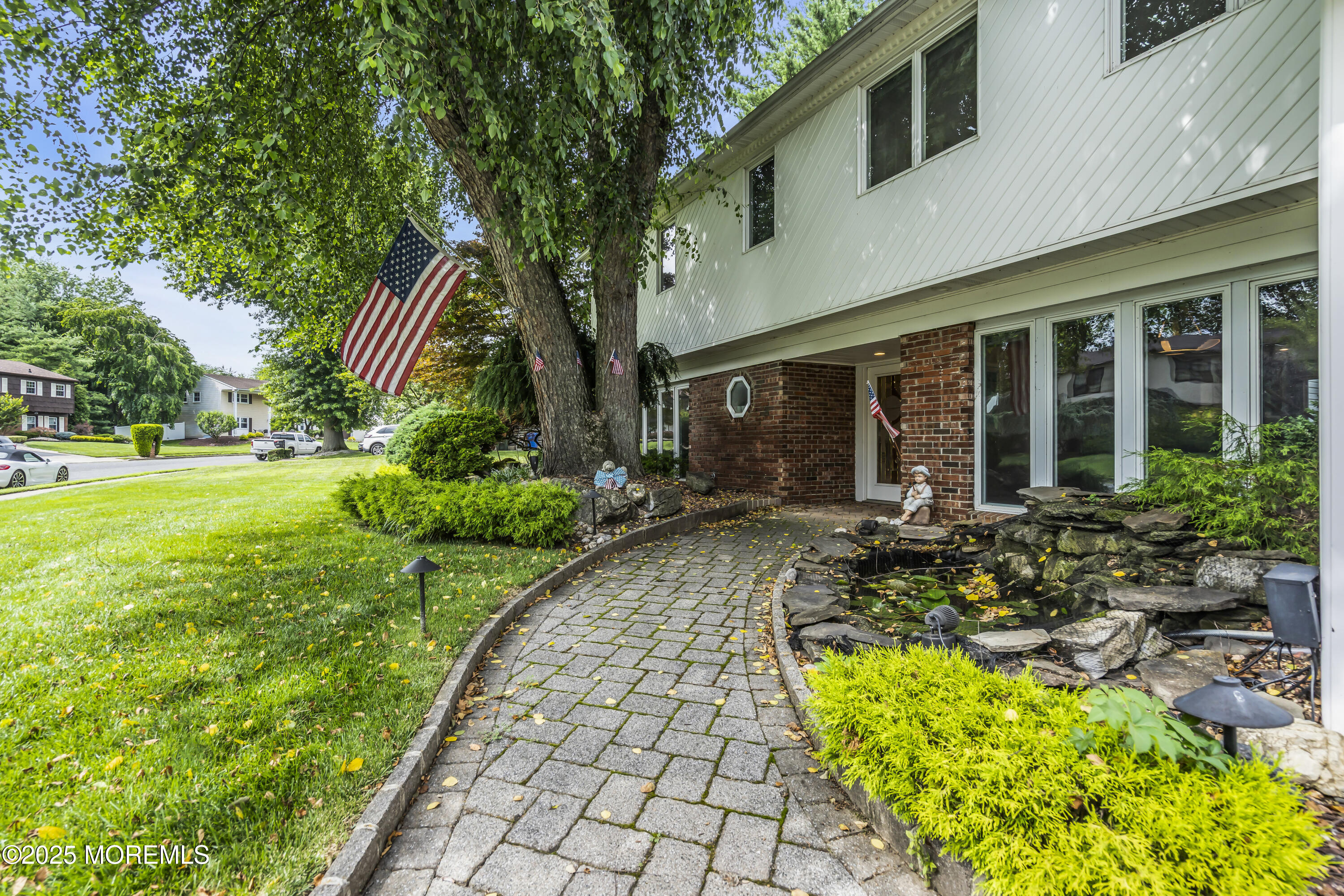 21 Alberta Drive