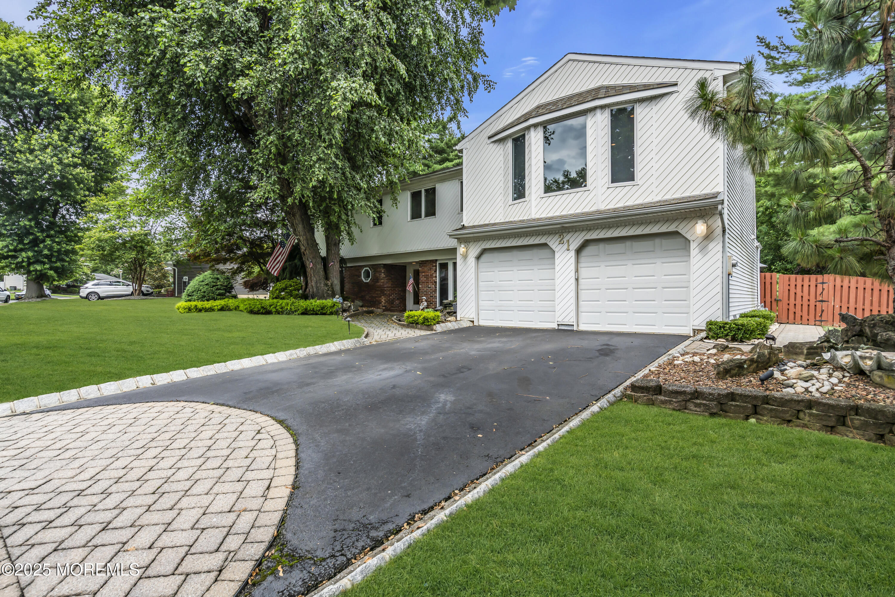 21 Alberta Drive