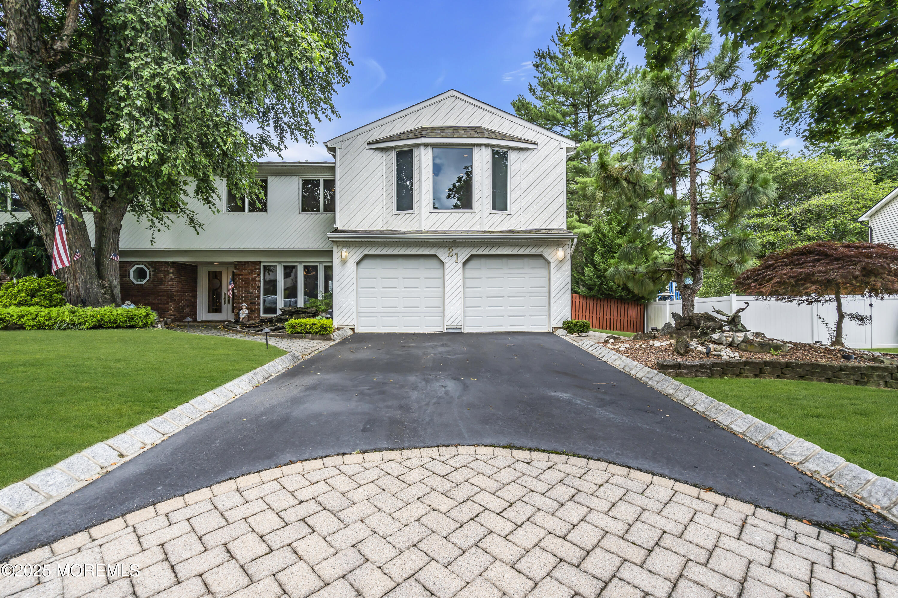 21 Alberta Drive