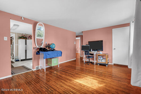 75 E Wright Street, Pleasantville, New Jersey image 9