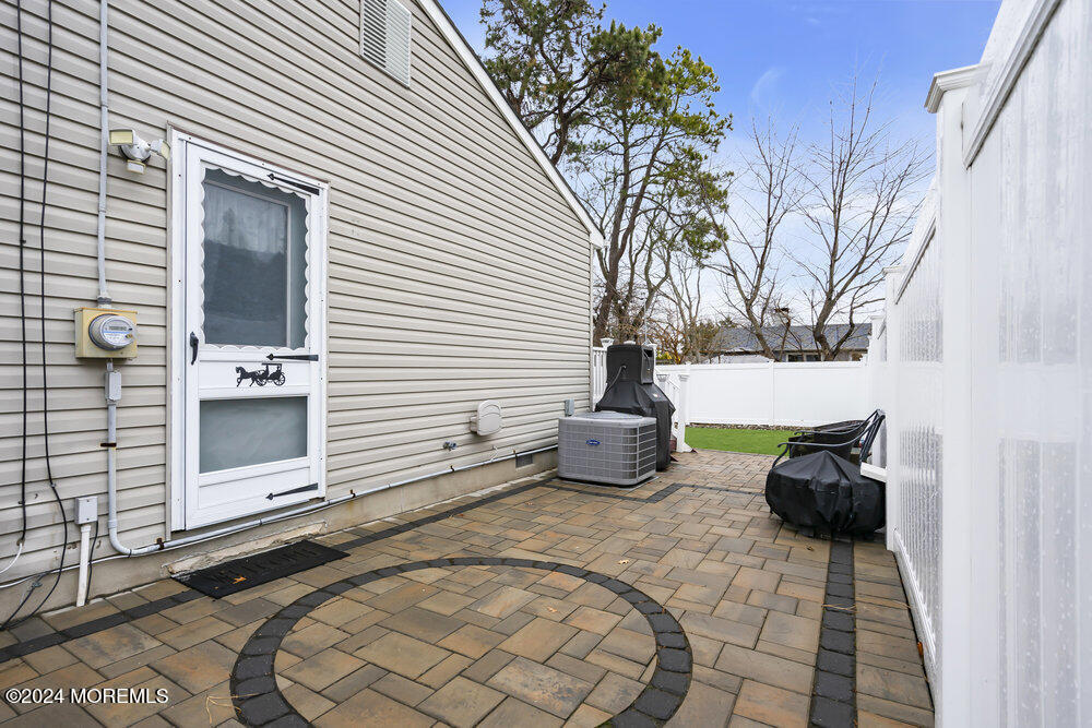 365 Delaware Drive, Brick, New Jersey image 44