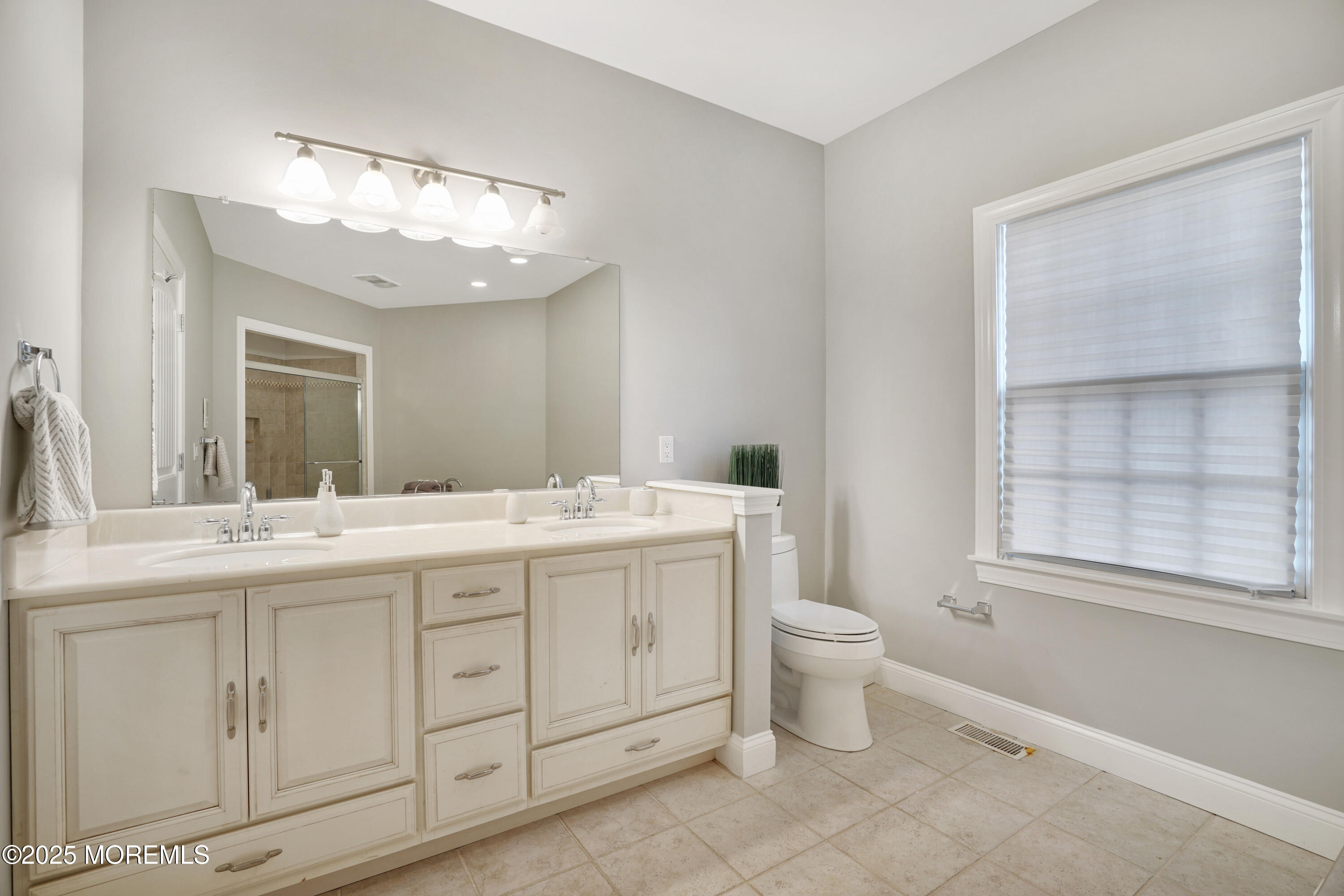 1102 Orlando Drive, Forked River, New Jersey image 44