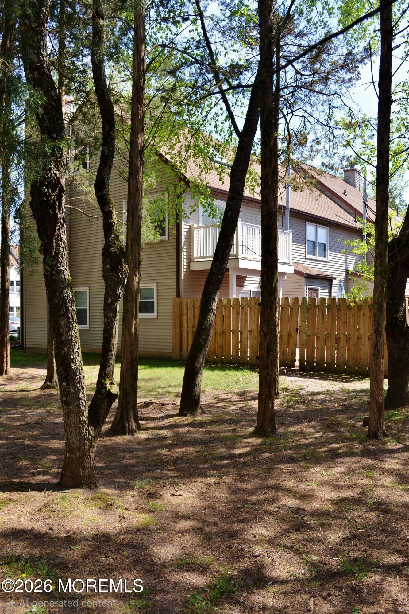 8 Colonial Court