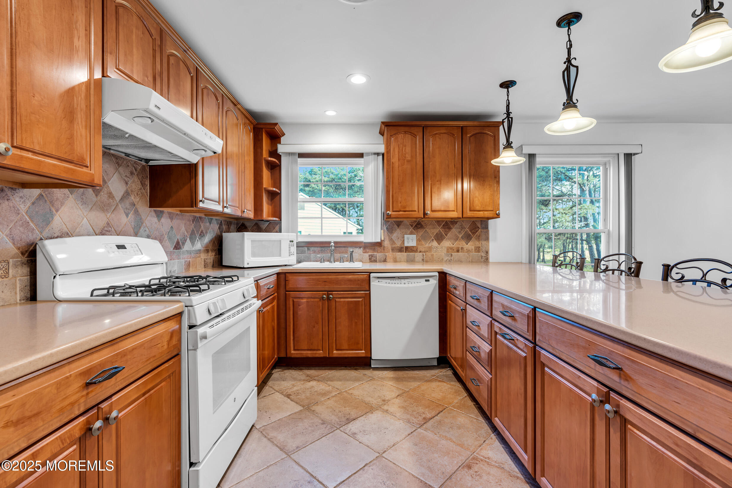 11 S Point Court, Toms River, New Jersey image 14