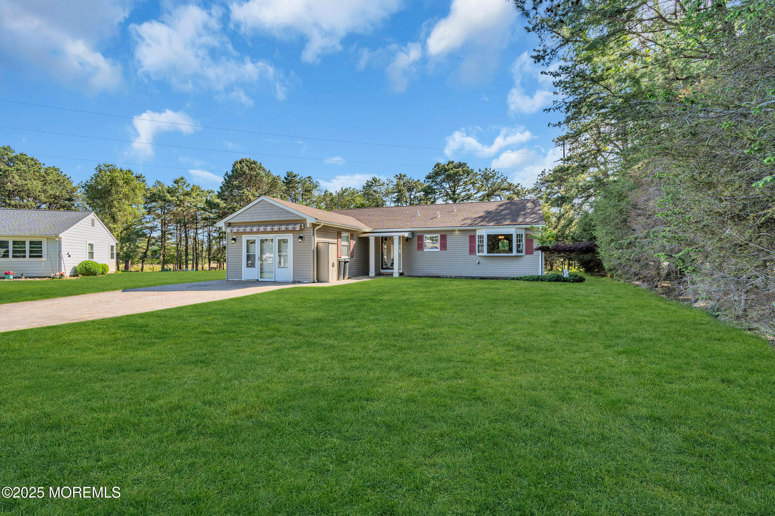 11 S Point Court, Toms River, New Jersey image 3