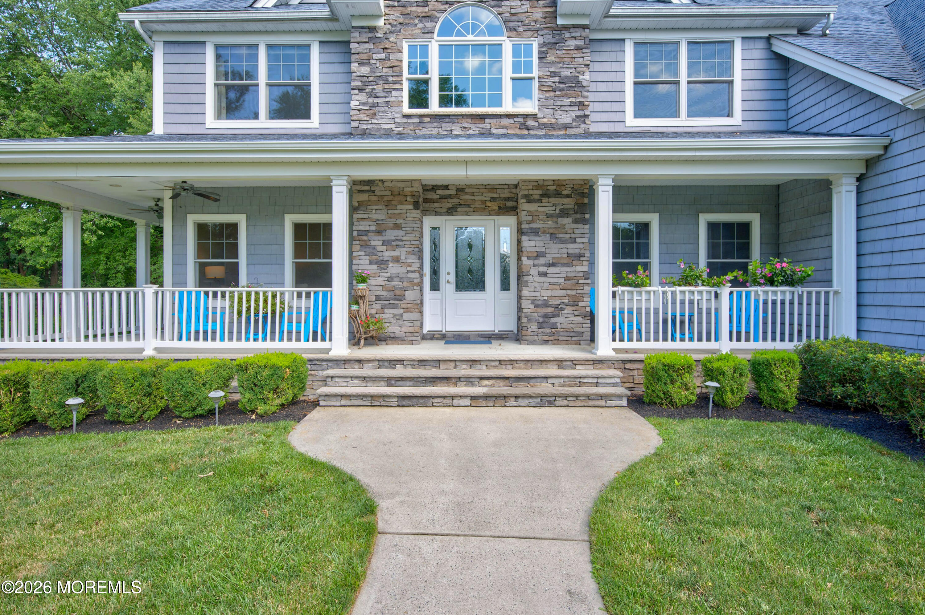 34 La Valley Drive