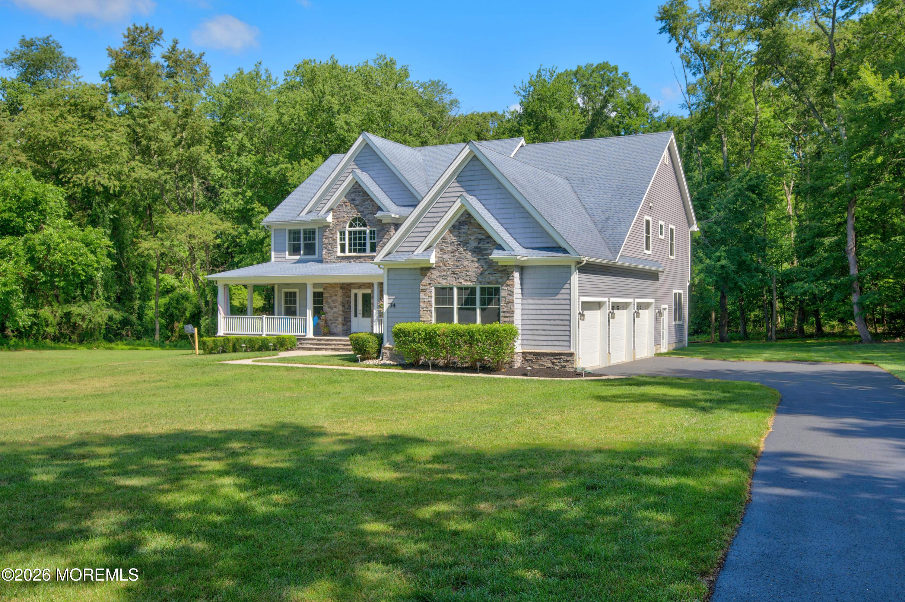 34 La Valley Drive