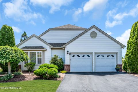 Photo of 5 Donatello Drive, Manchester, NJ 08759 (MLS # 22616604)