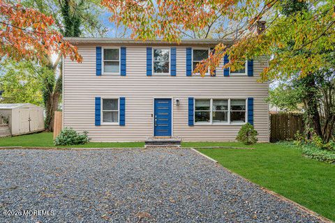 Homes For Sale - 58 Flipper Avenue<br/> Manahawkin, NJ 08050