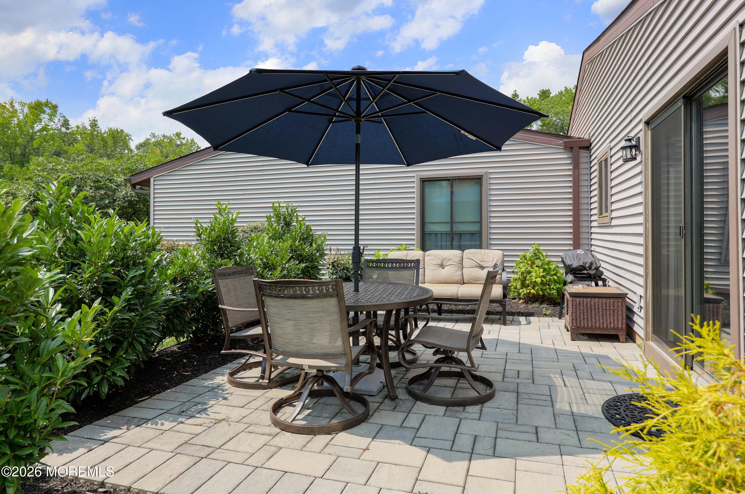 52 Eastport Court