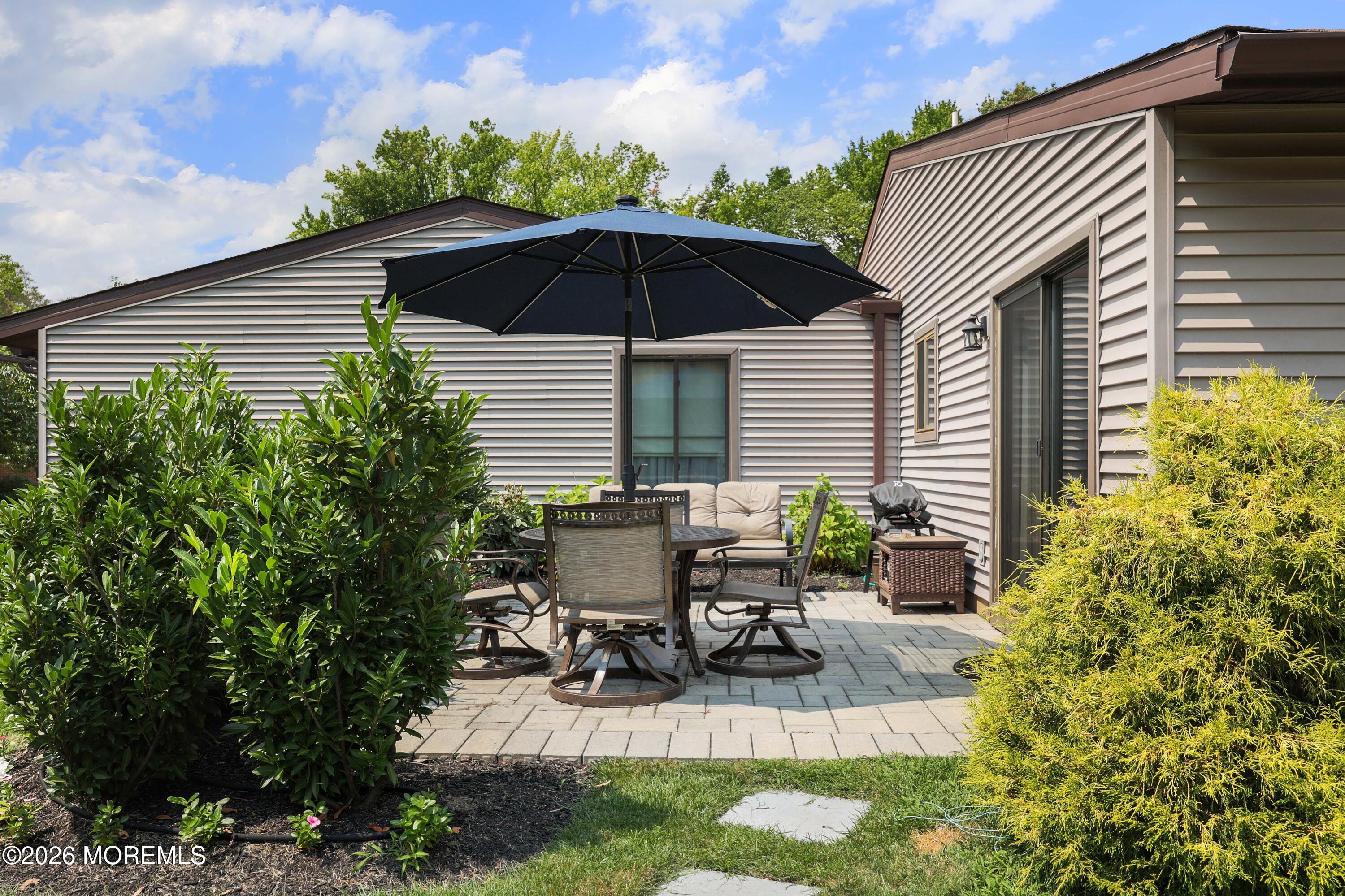 52 Eastport Court