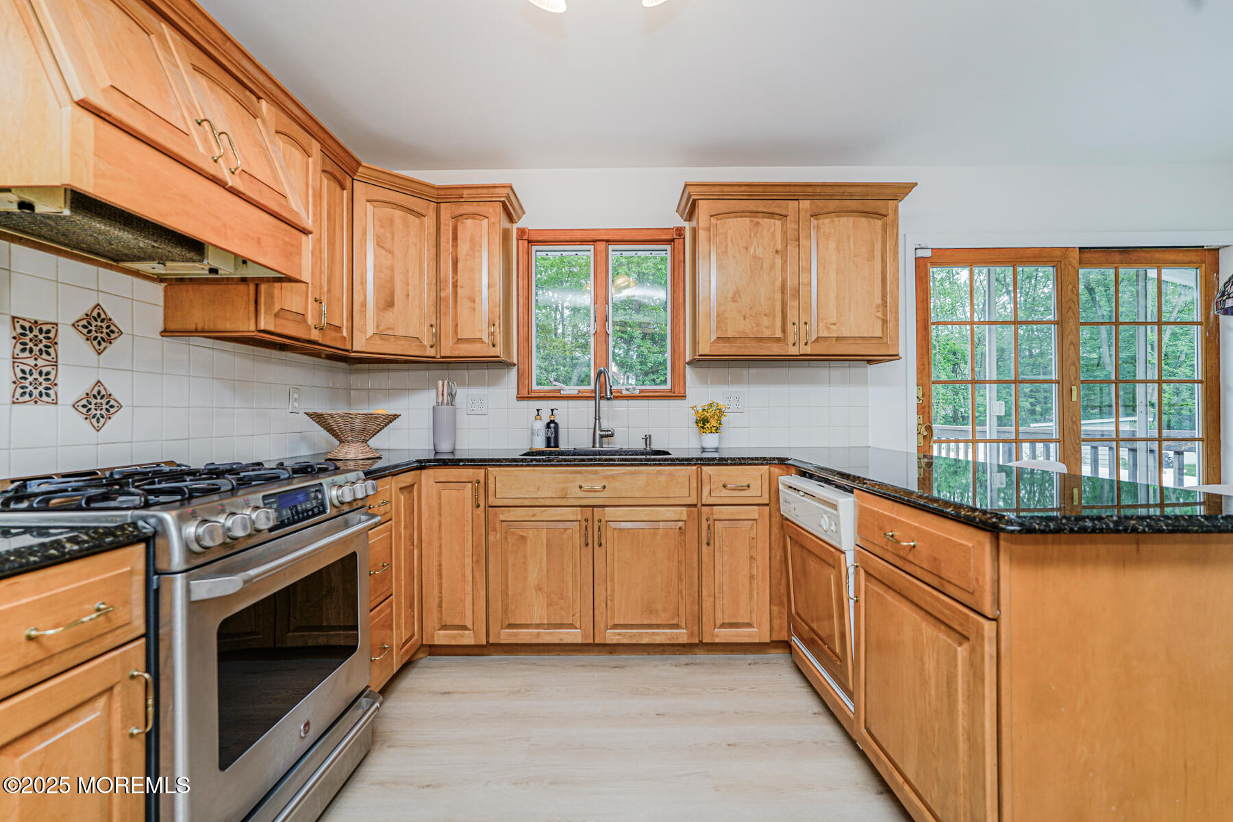 8 Emerson Drive, Morganville, New Jersey image 12