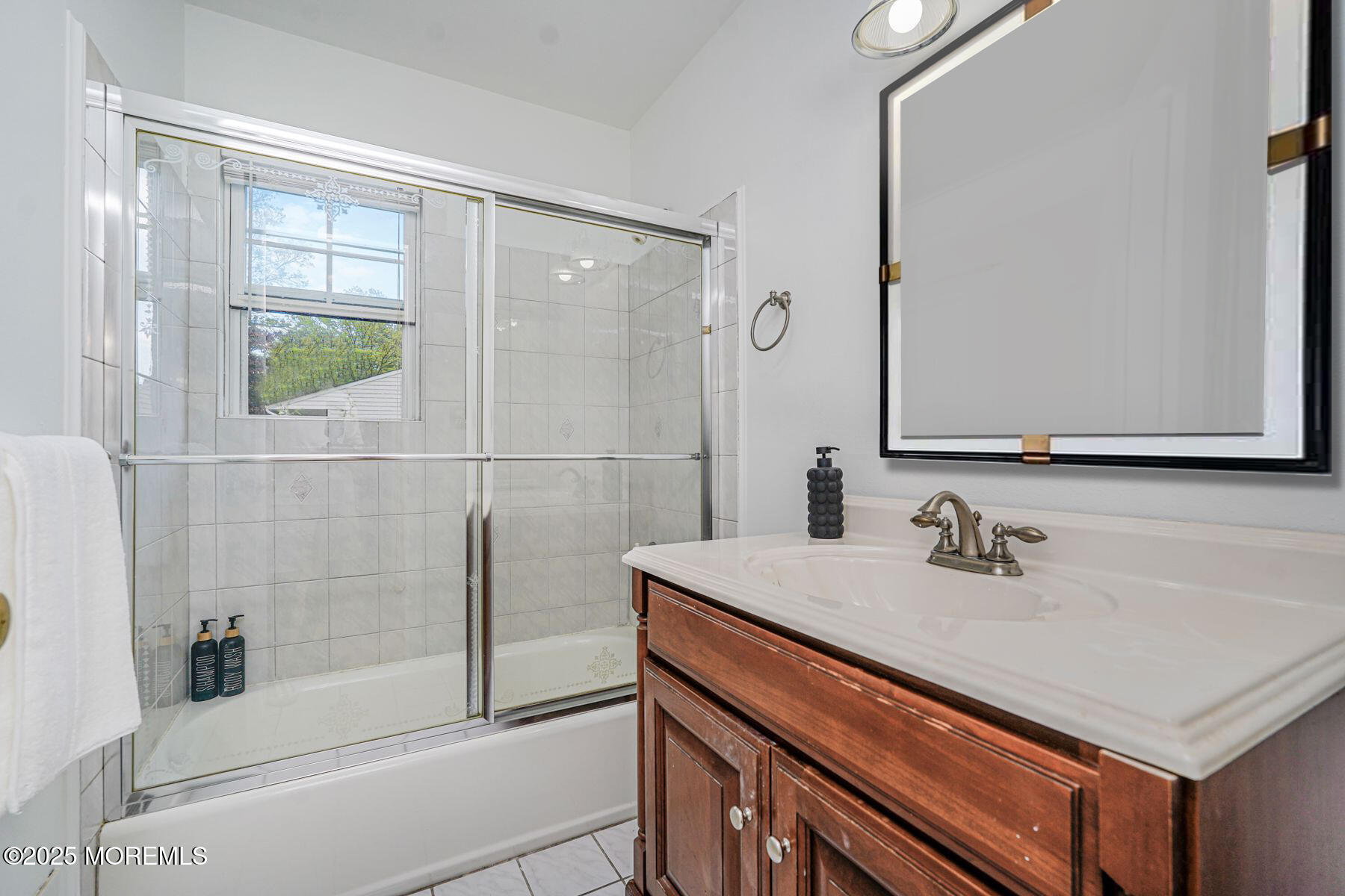 8 Emerson Drive, Morganville, New Jersey image 23