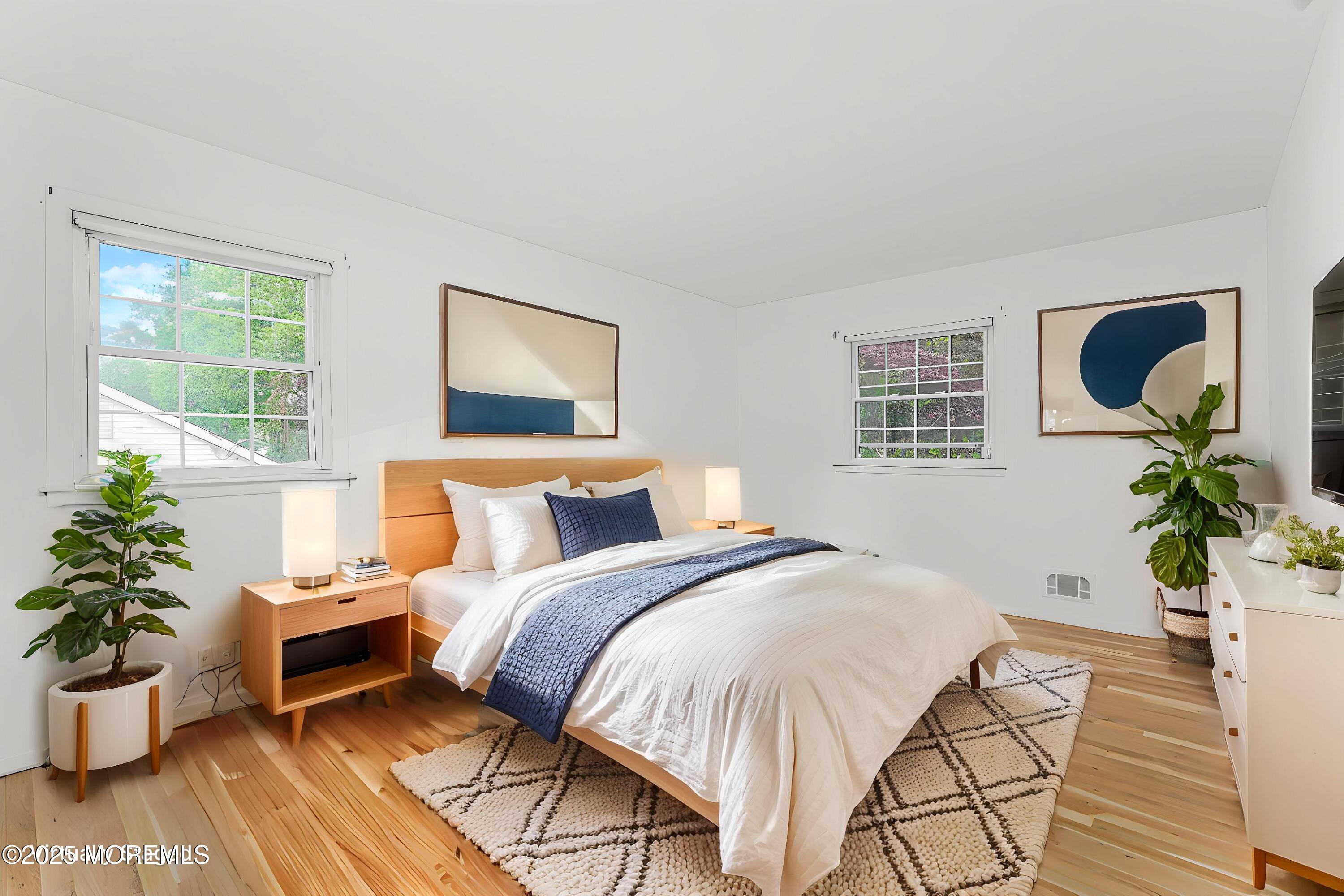 8 Emerson Drive, Morganville, New Jersey image 20