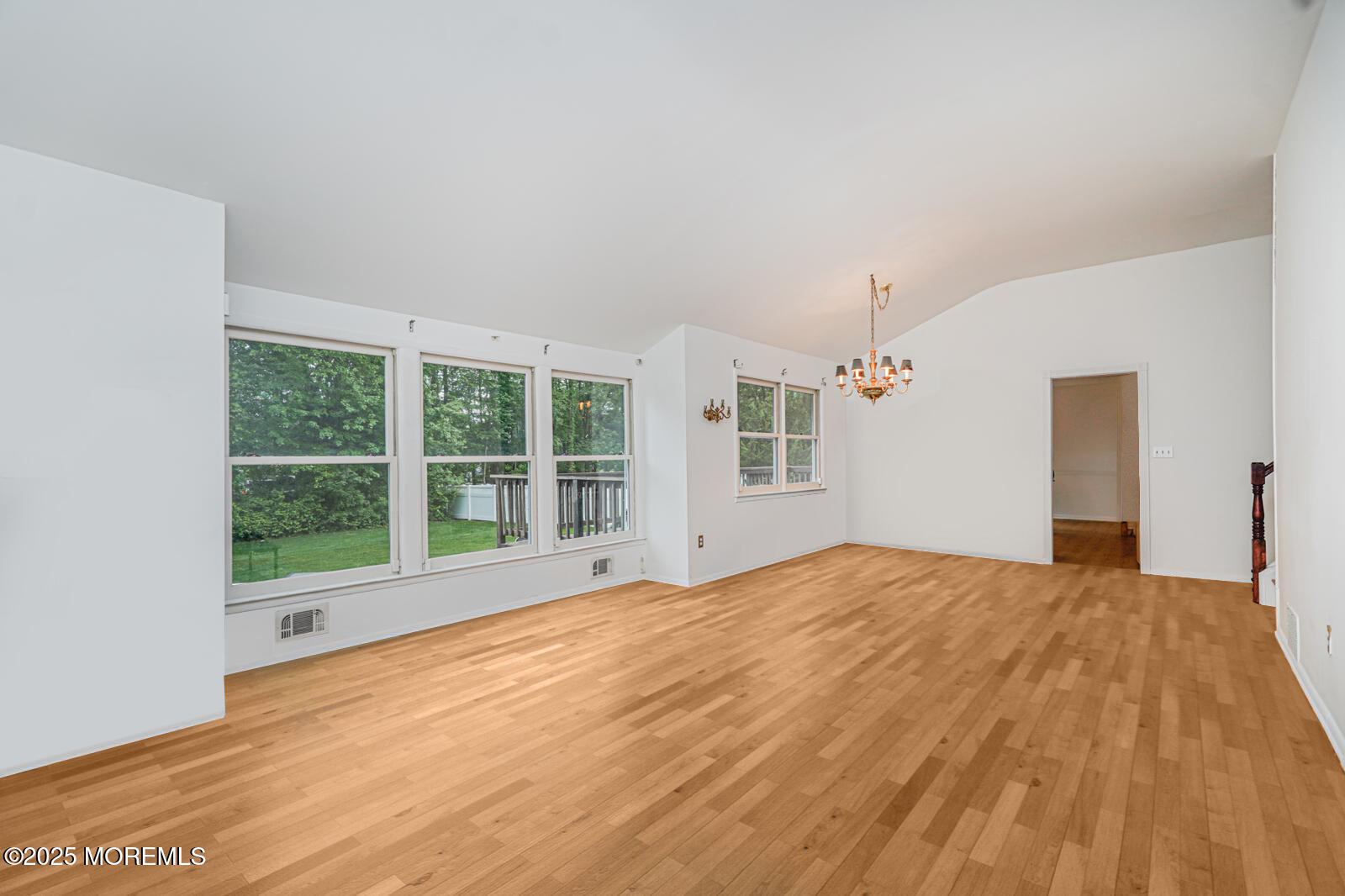 8 Emerson Drive, Morganville, New Jersey image 18