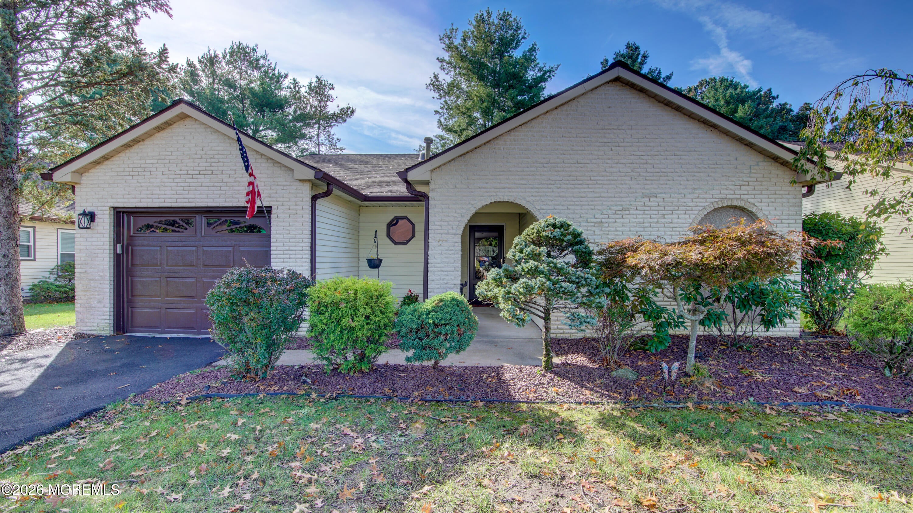 7 Hampton Drive