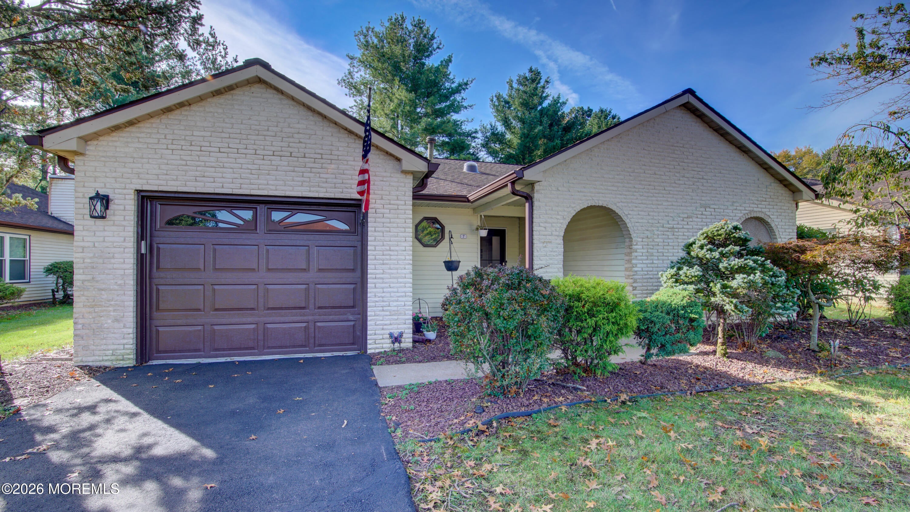 7 Hampton Drive