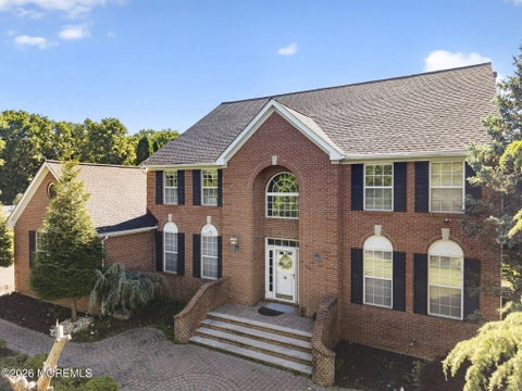 Homes For Rent - 14 Heathrow Court<br/> Marlboro, NJ 07746