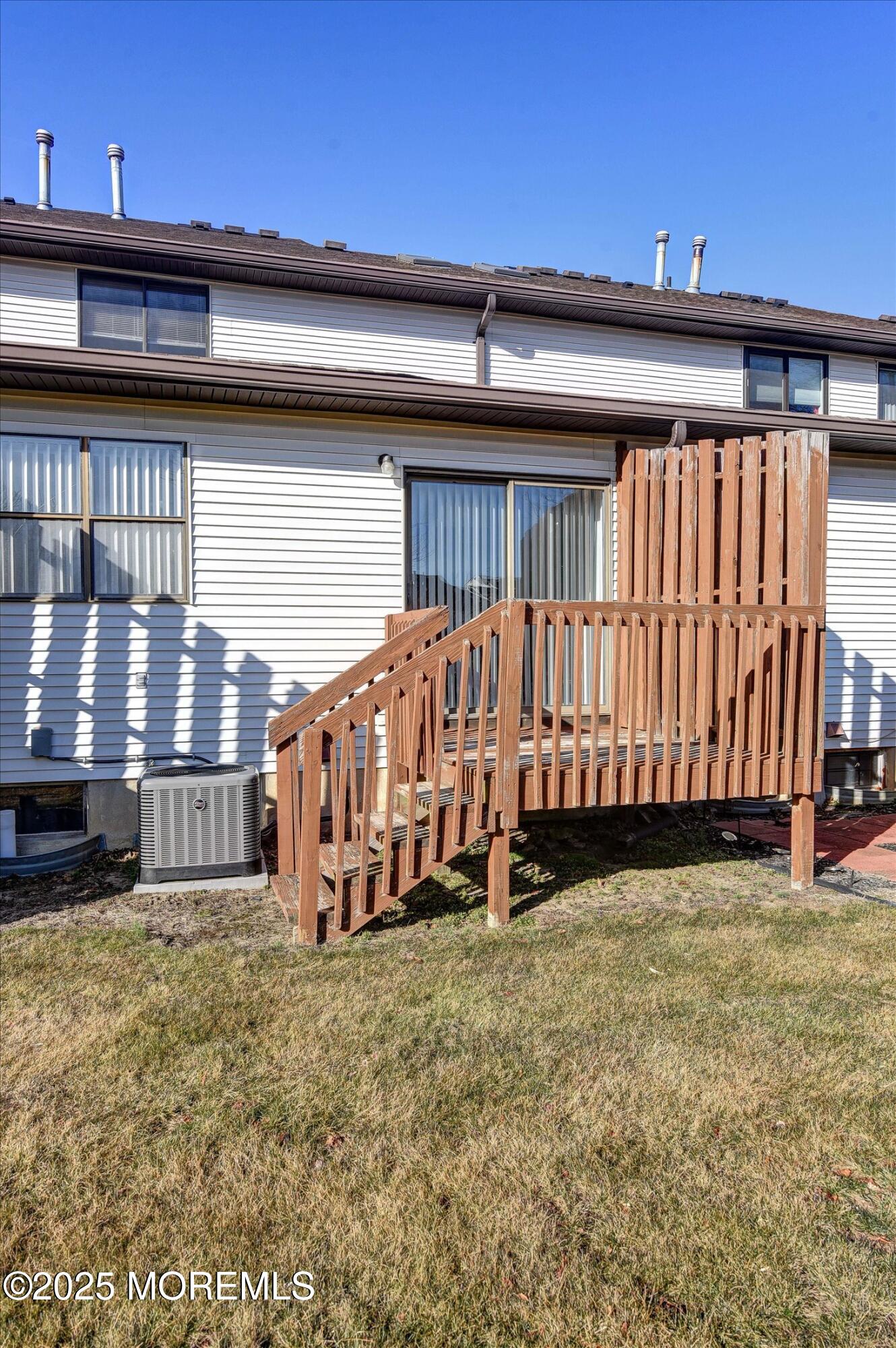 223 Longwood Drive #22-3, Manalapan, New Jersey image 35